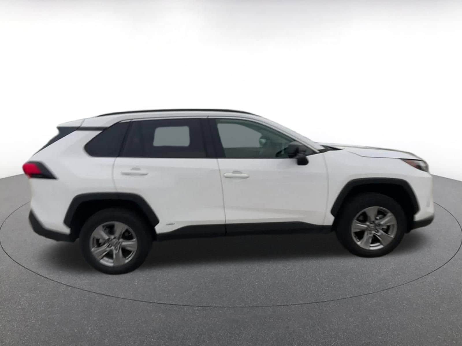 Thumbnail: 2025 Toyota RAV4 - 16