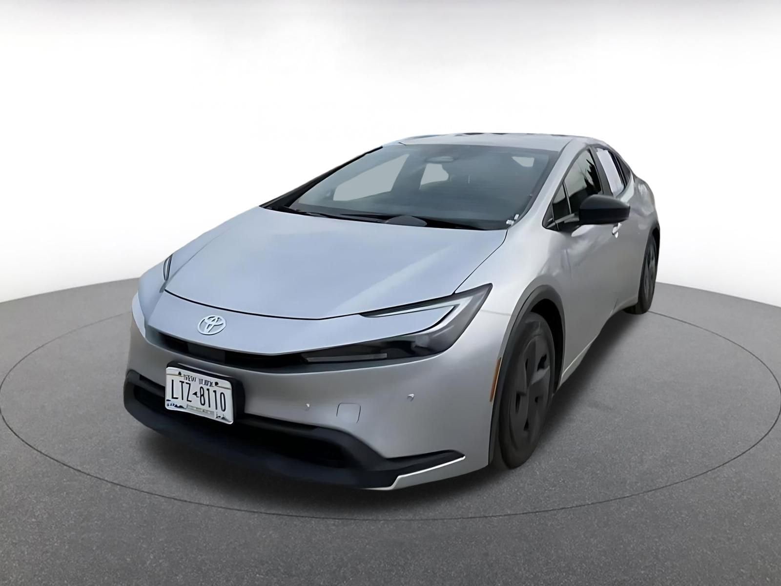 Thumbnail: 2025 Toyota Prius - 8