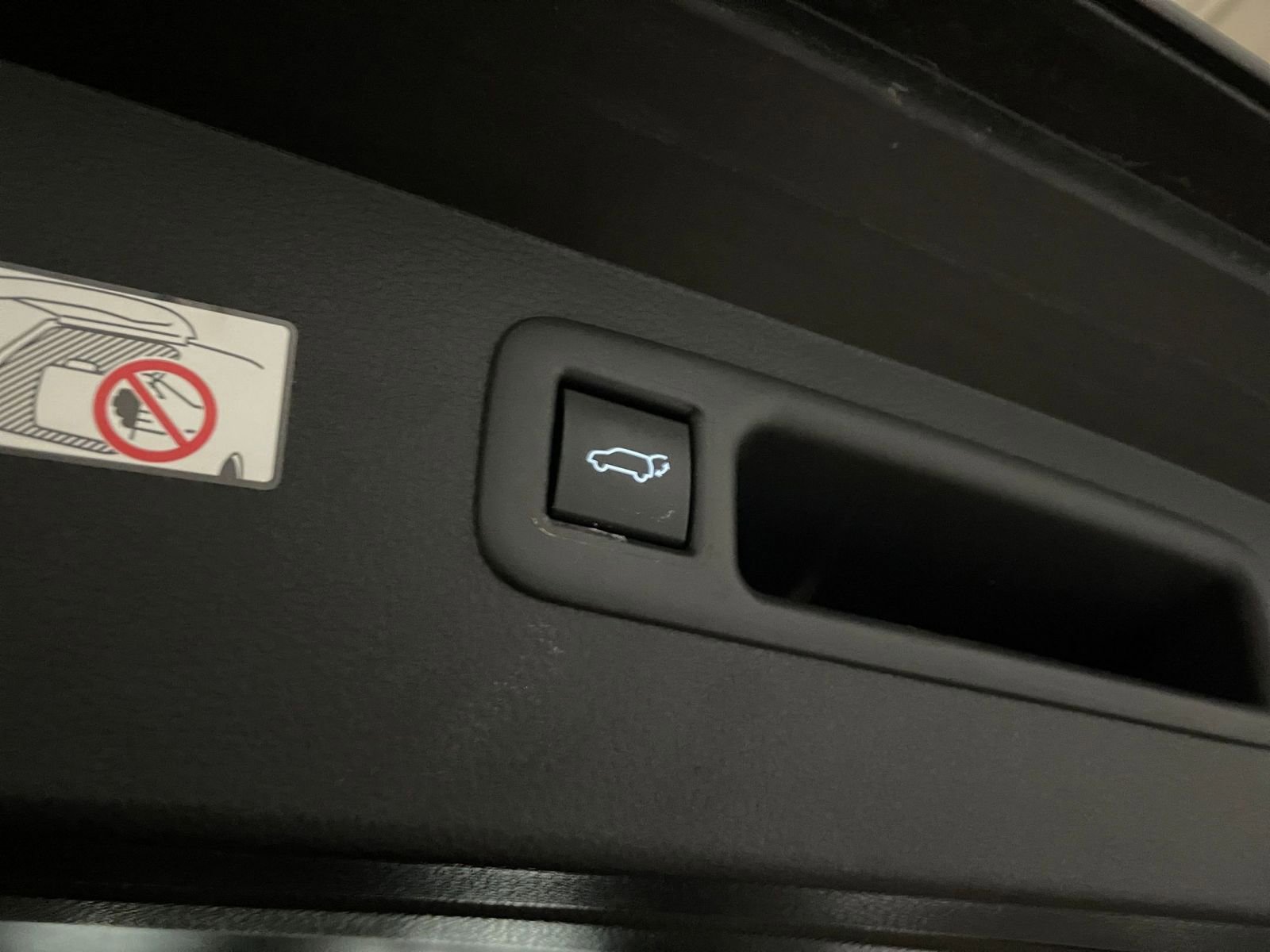 Thumbnail: 2025 Toyota Highlander - 23