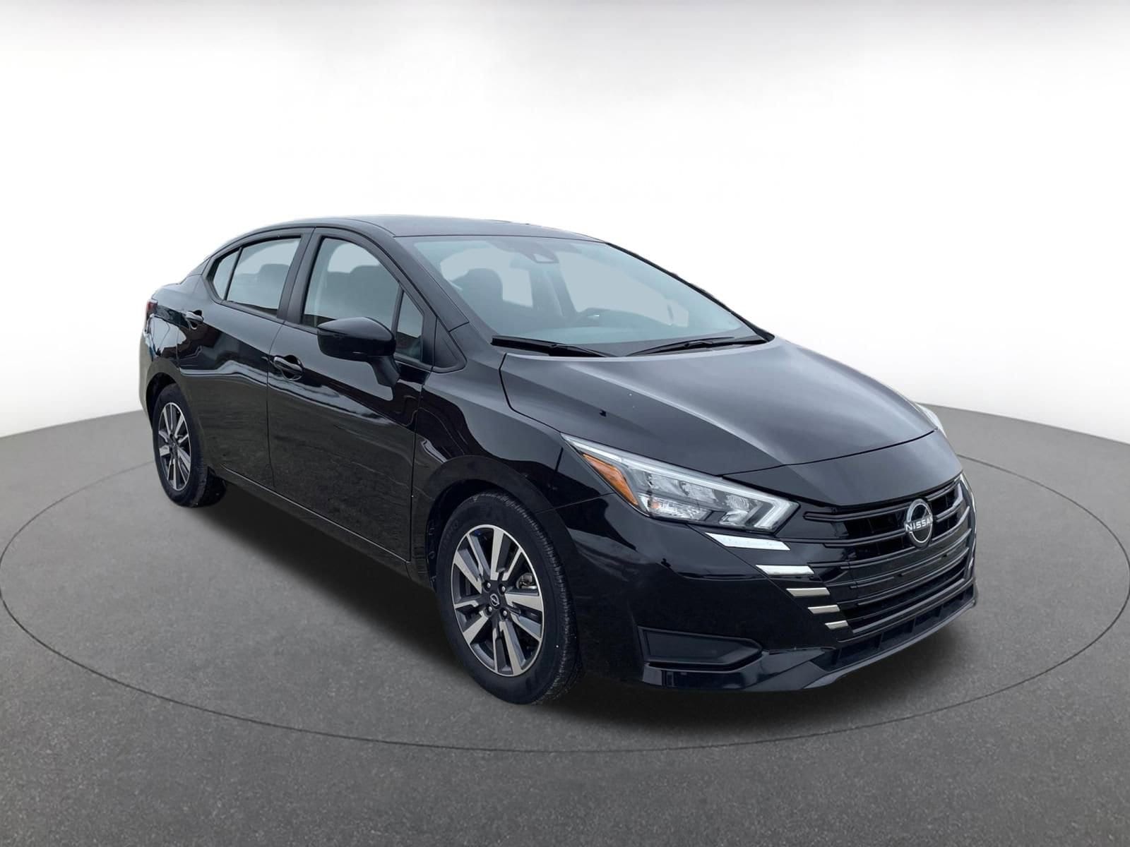 2025 Nissan Versa Sedan SV