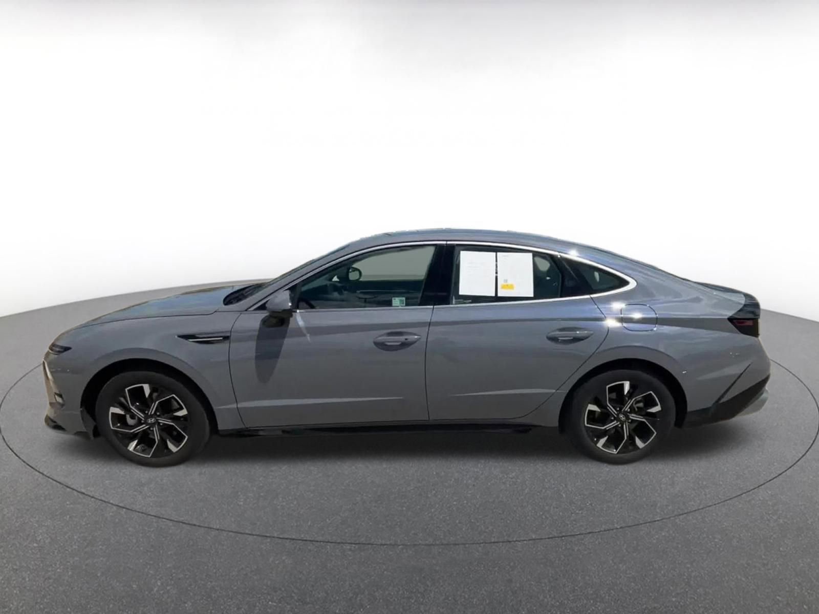 Thumbnail: 2025 Hyundai Sonata - 9