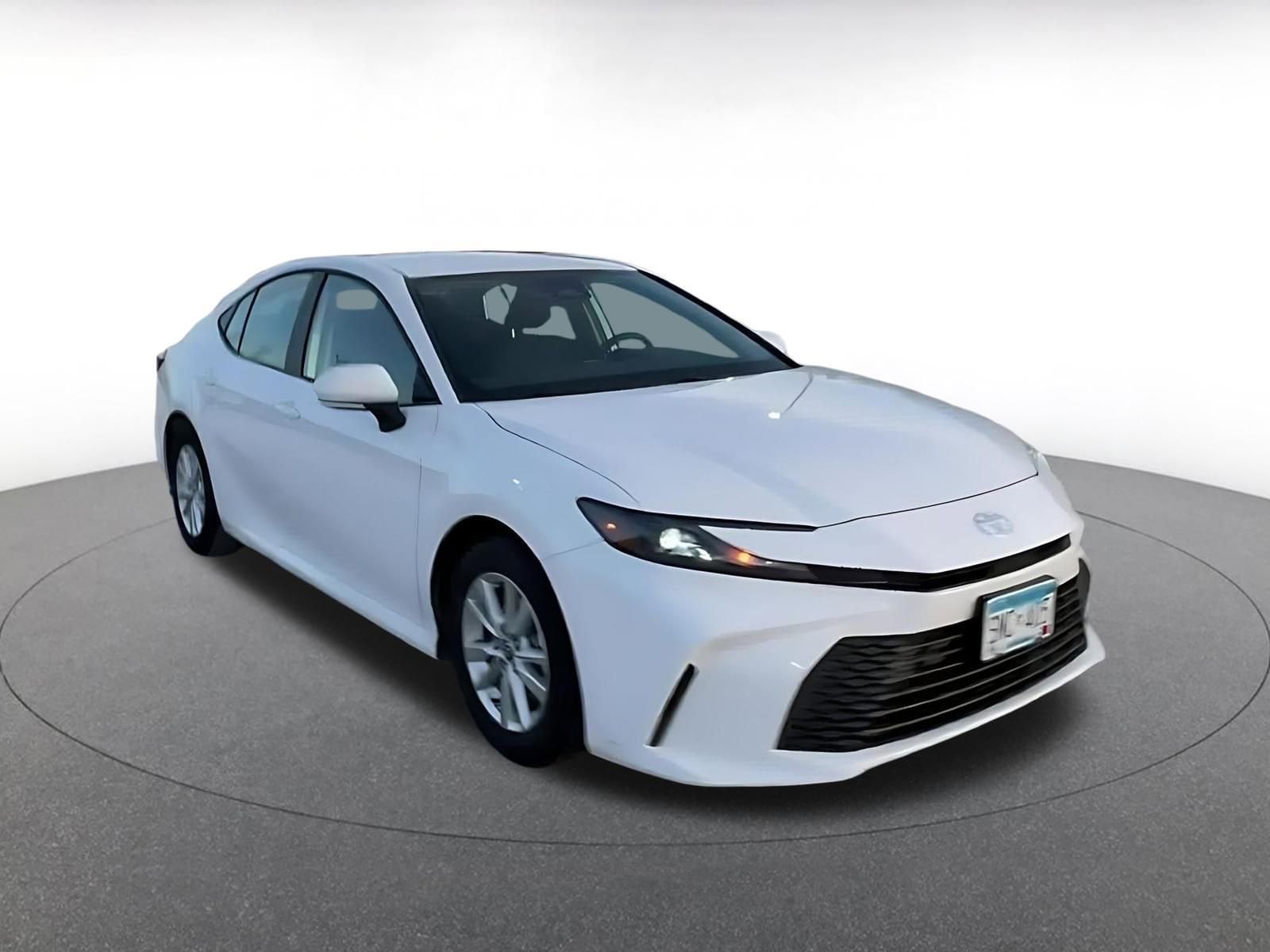 Thumbnail: 2025 Toyota Camry - 3