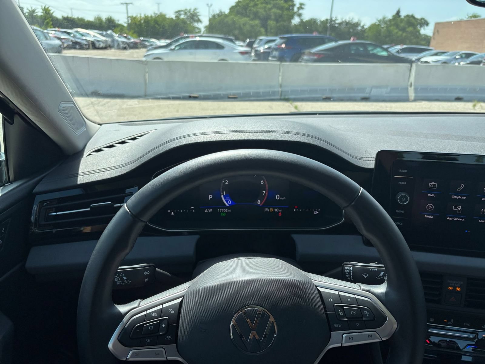 Thumbnail: 2025 Volkswagen Jetta - 35