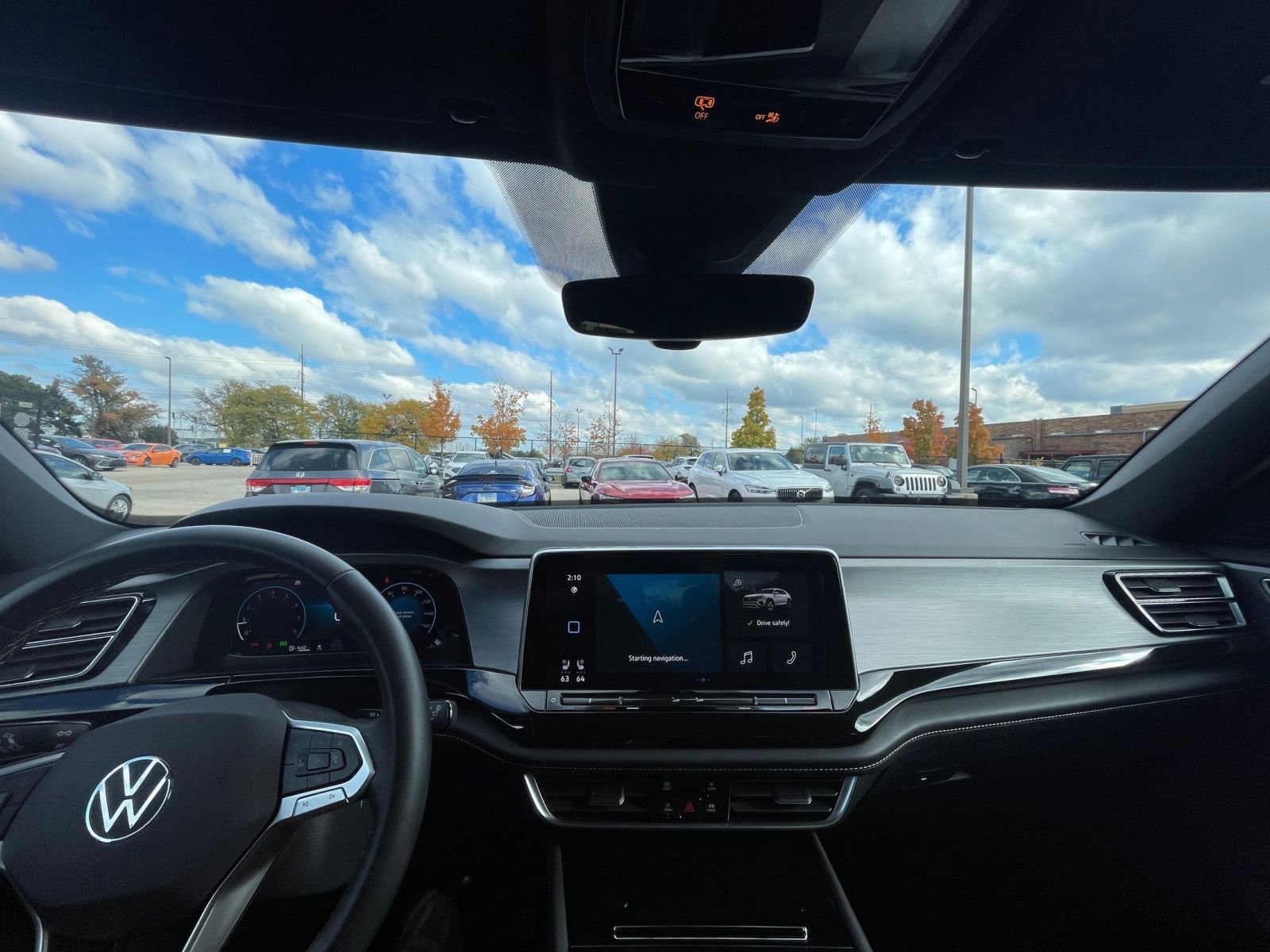 Thumbnail: 2025 Volkswagen Atlas - 33