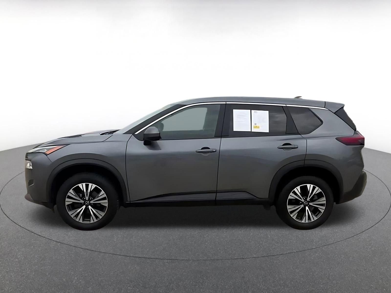 Thumbnail: 2023 Nissan Rogue - 9