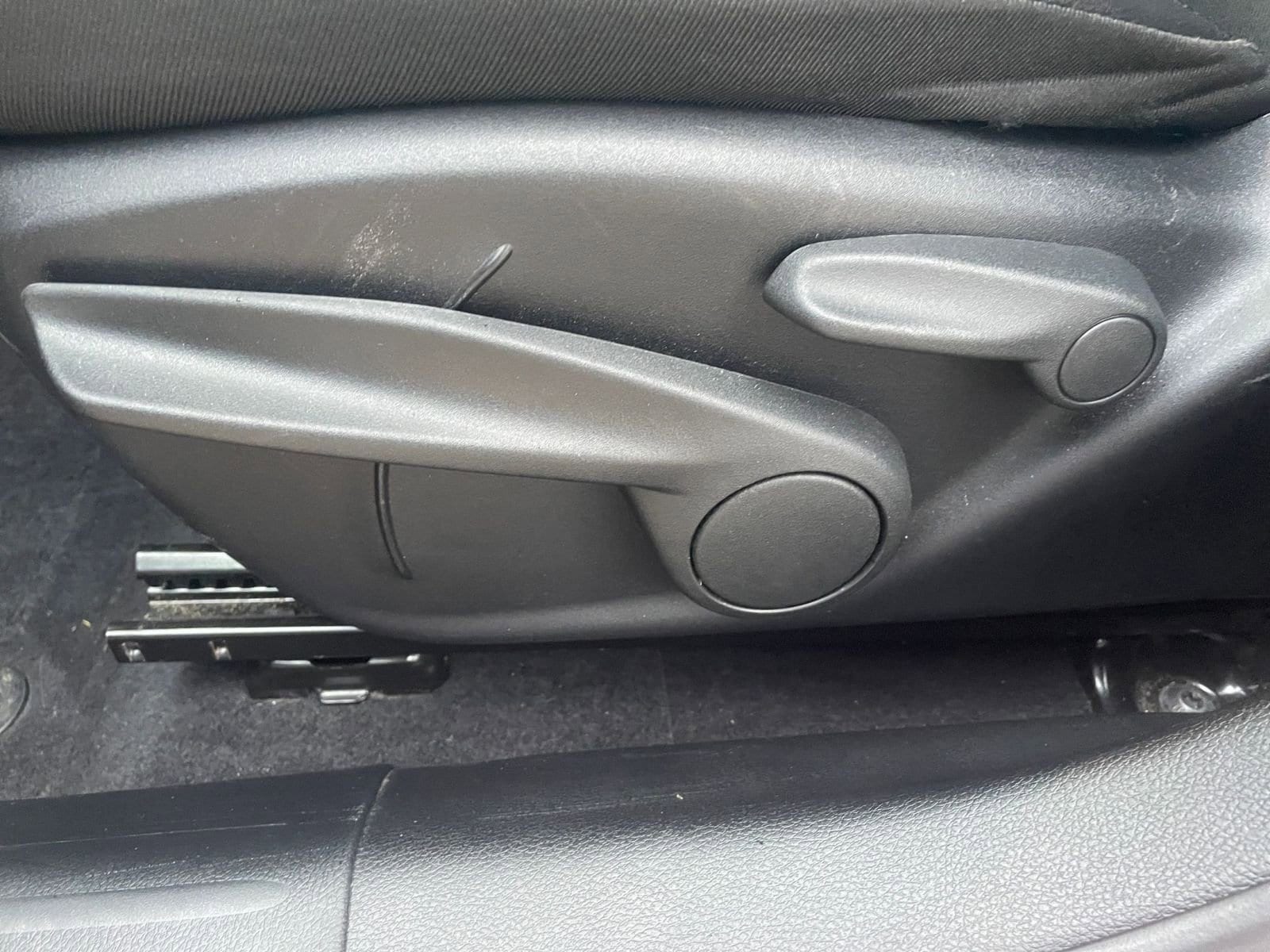 Thumbnail: 2025 Jeep Compass - 23