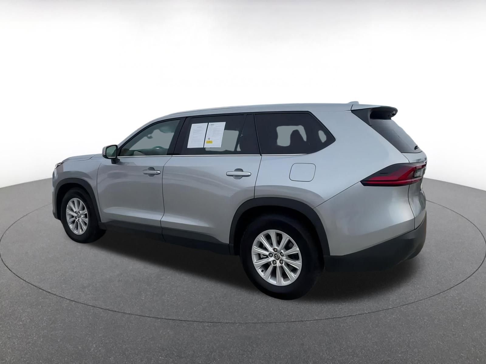 Thumbnail: 2025 Toyota Grand Highlander - 10