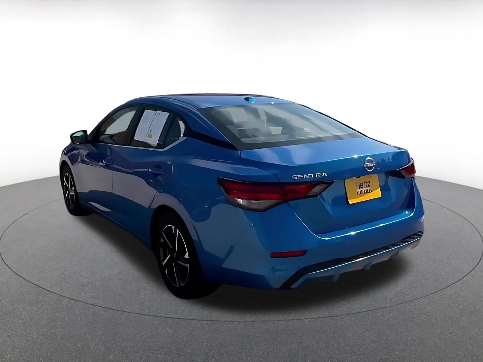 Thumbnail: 2025 Nissan Sentra - 11