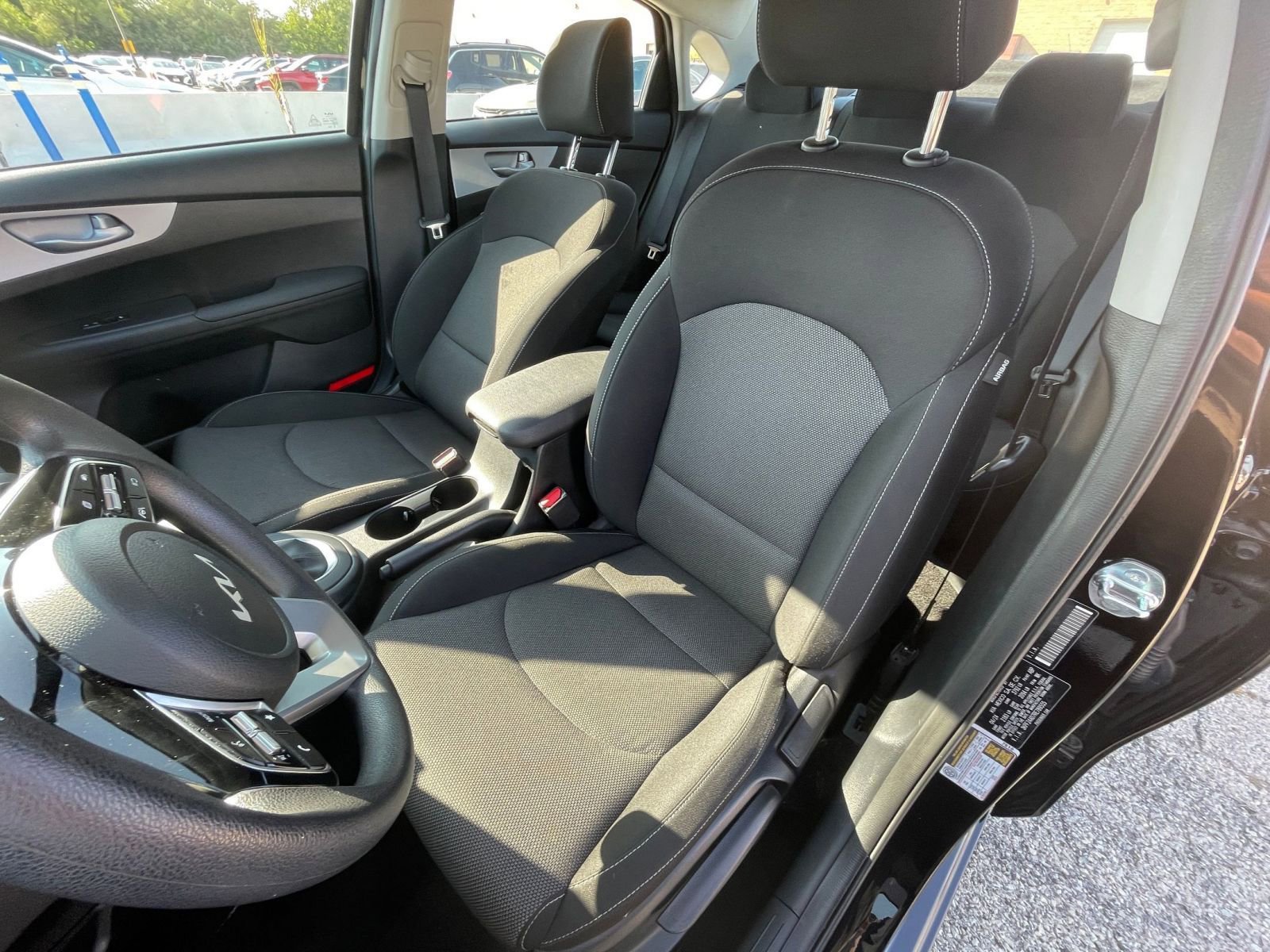 Thumbnail: 2024 Kia Forte - 35