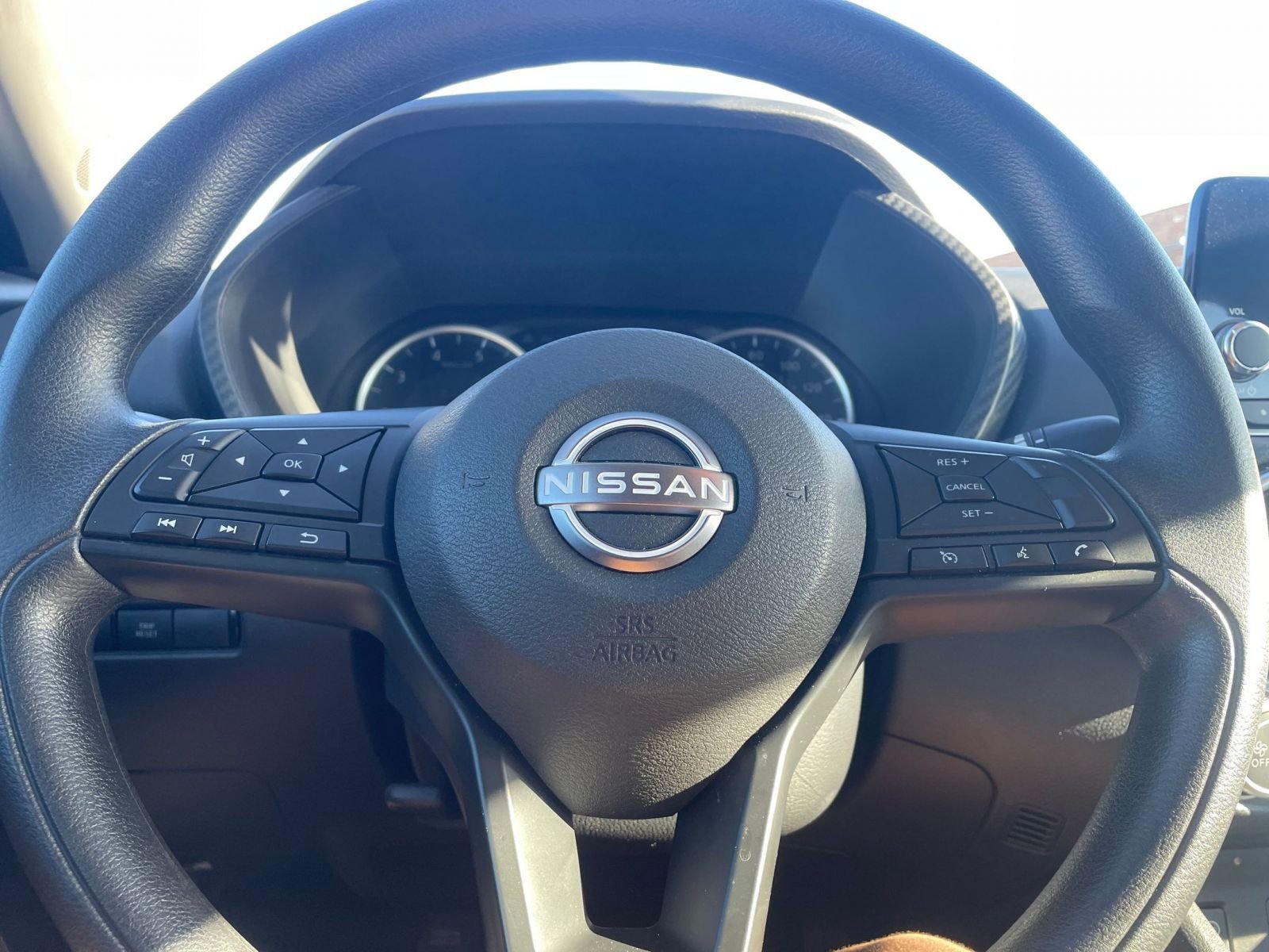 Thumbnail: 2025 Nissan Sentra - 28