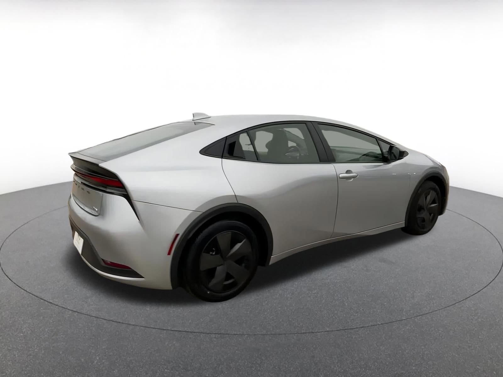 Thumbnail: 2025 Toyota Prius - 15