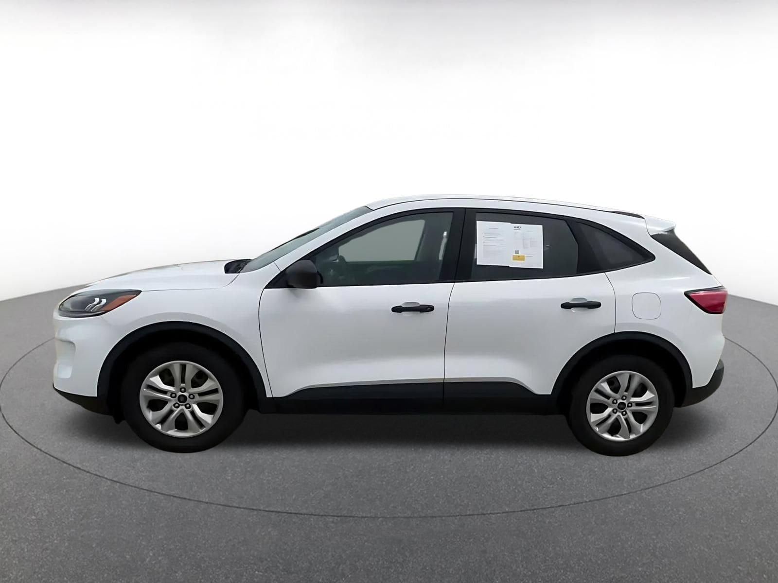 Thumbnail: 2022 Ford Escape - 8