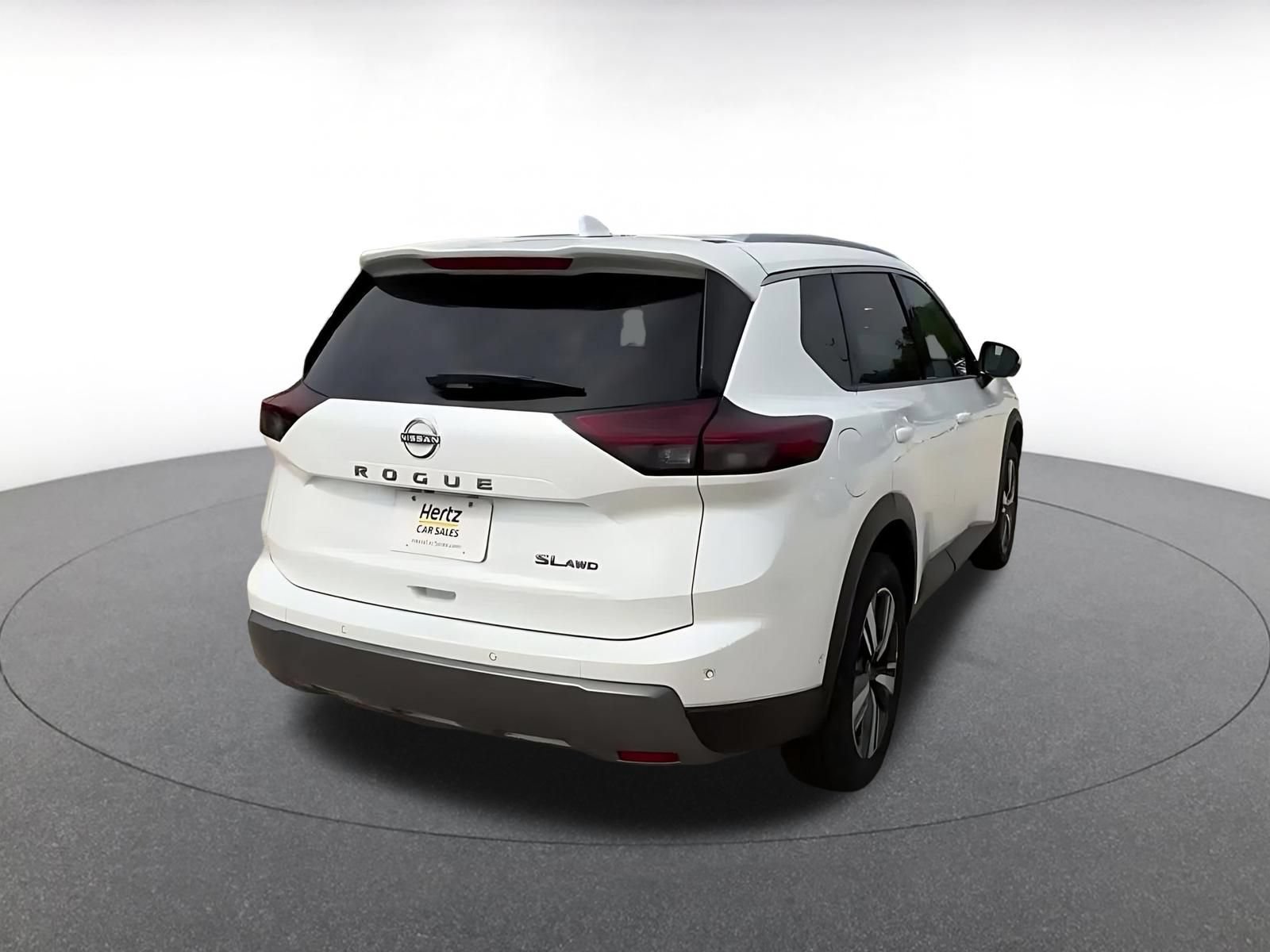 Thumbnail: 2026 Nissan Rogue - 15