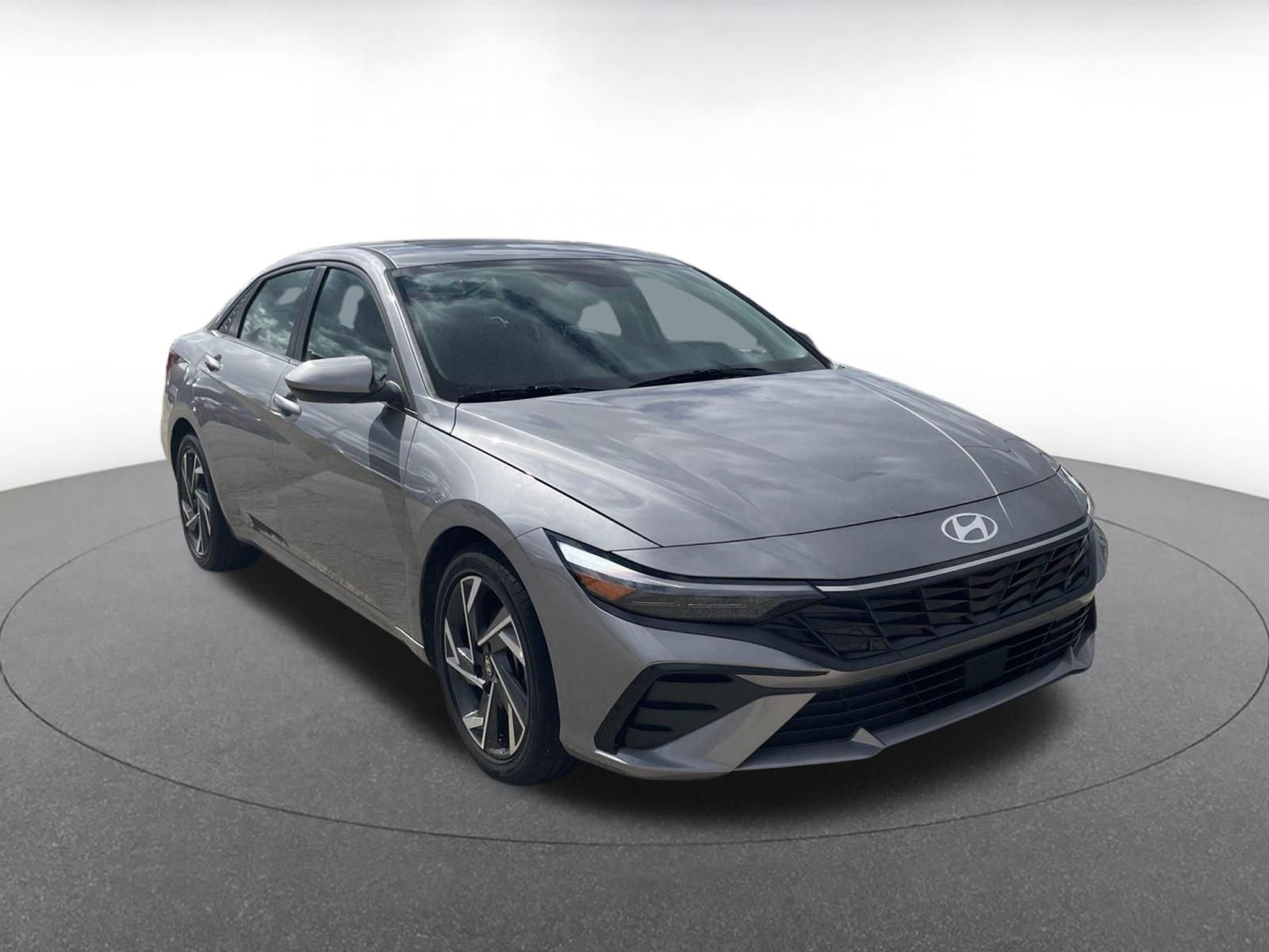 Thumbnail: 2025 Hyundai Elantra - 1