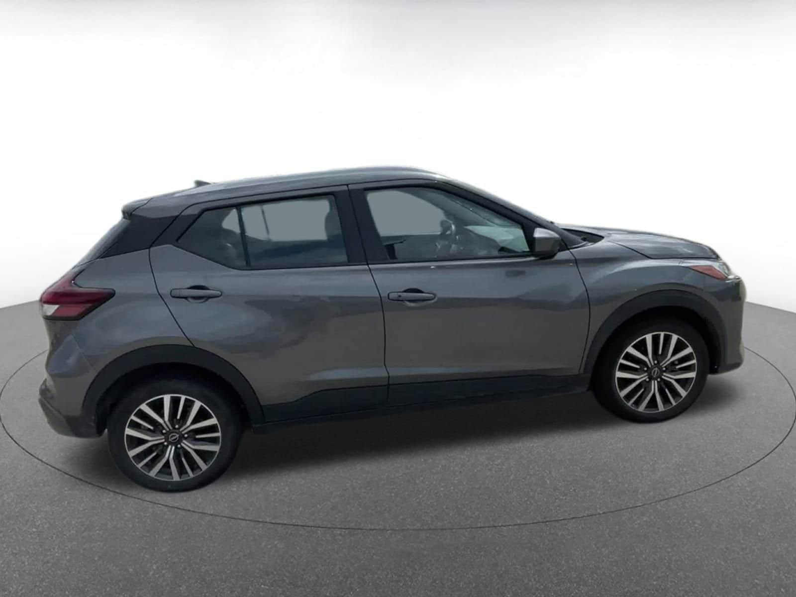 Thumbnail: 2024 Nissan Kicks - 16
