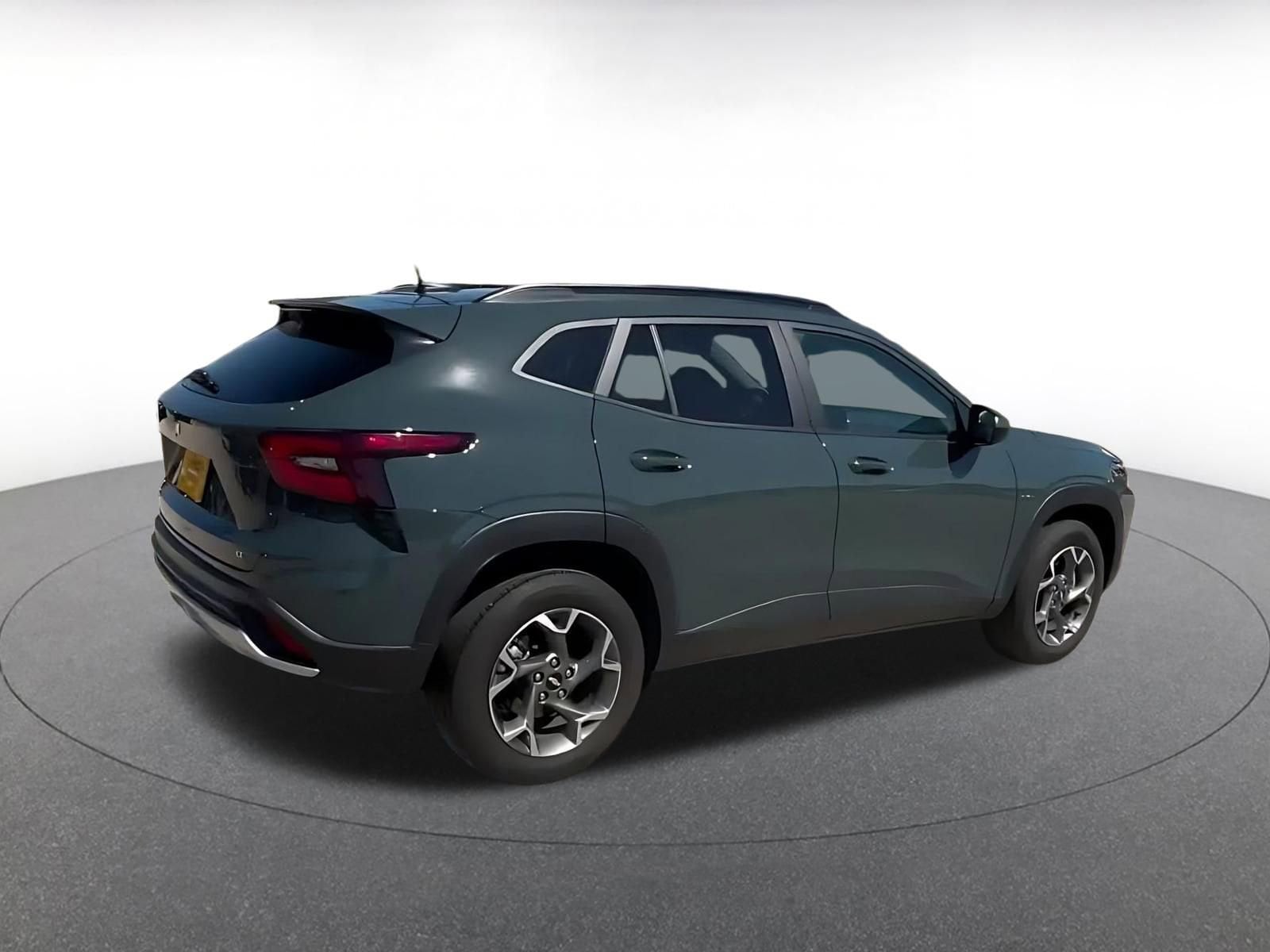 Thumbnail: 2025 Chevrolet Trax - 15