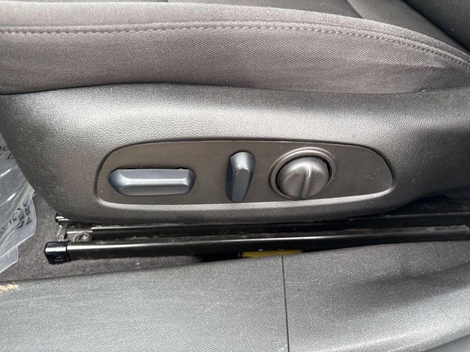 Thumbnail: 2023 Chevrolet Malibu - 22