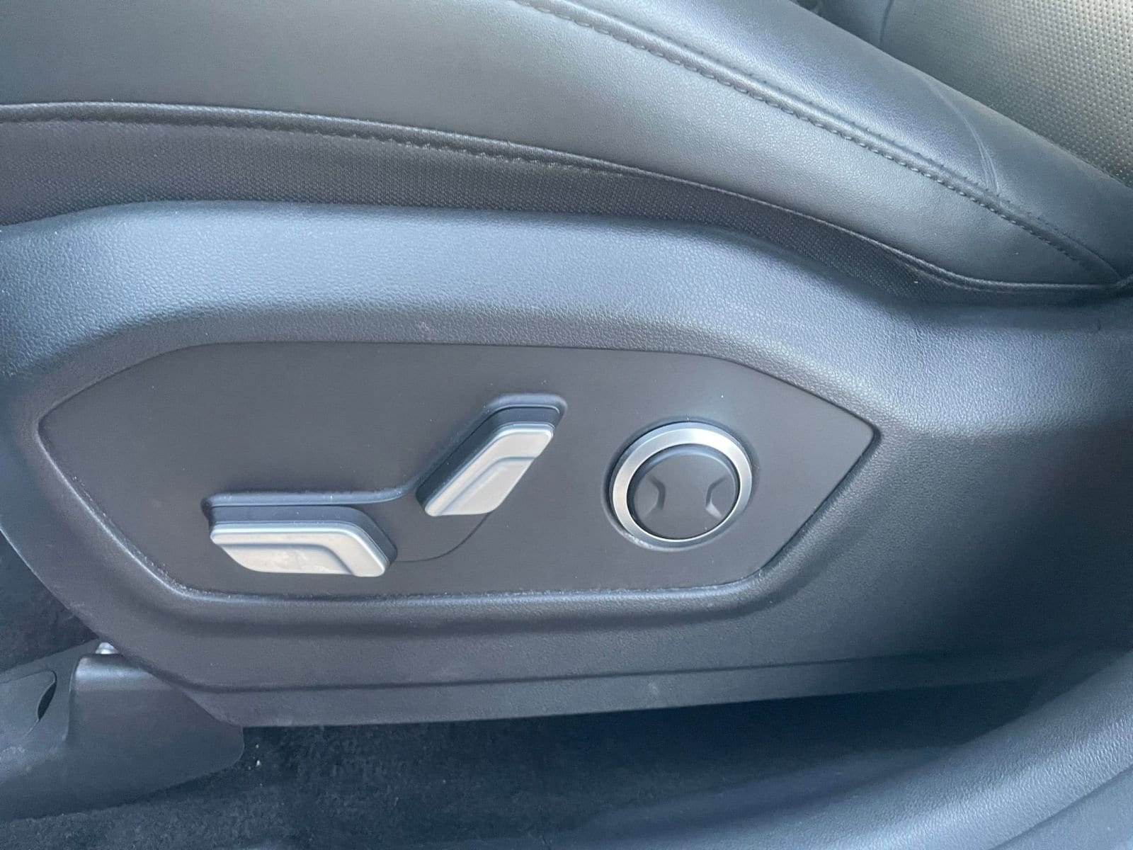 Thumbnail: 2025 Hyundai Santa Fe - 23