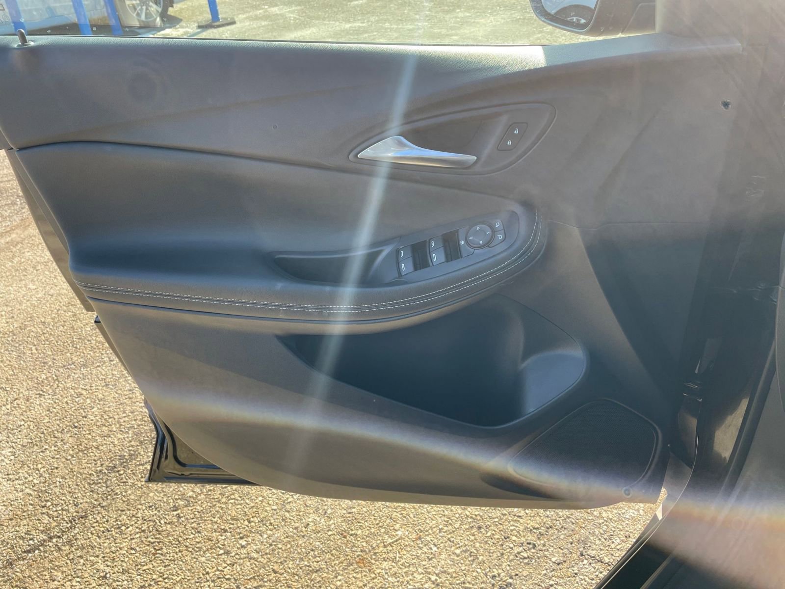 Thumbnail: 2025 Buick Encore GX - 18