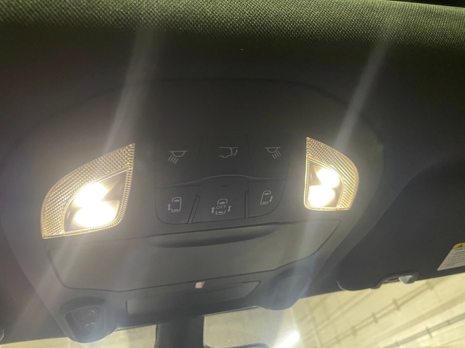 Thumbnail: 2025 Chrysler Pacifica - 24