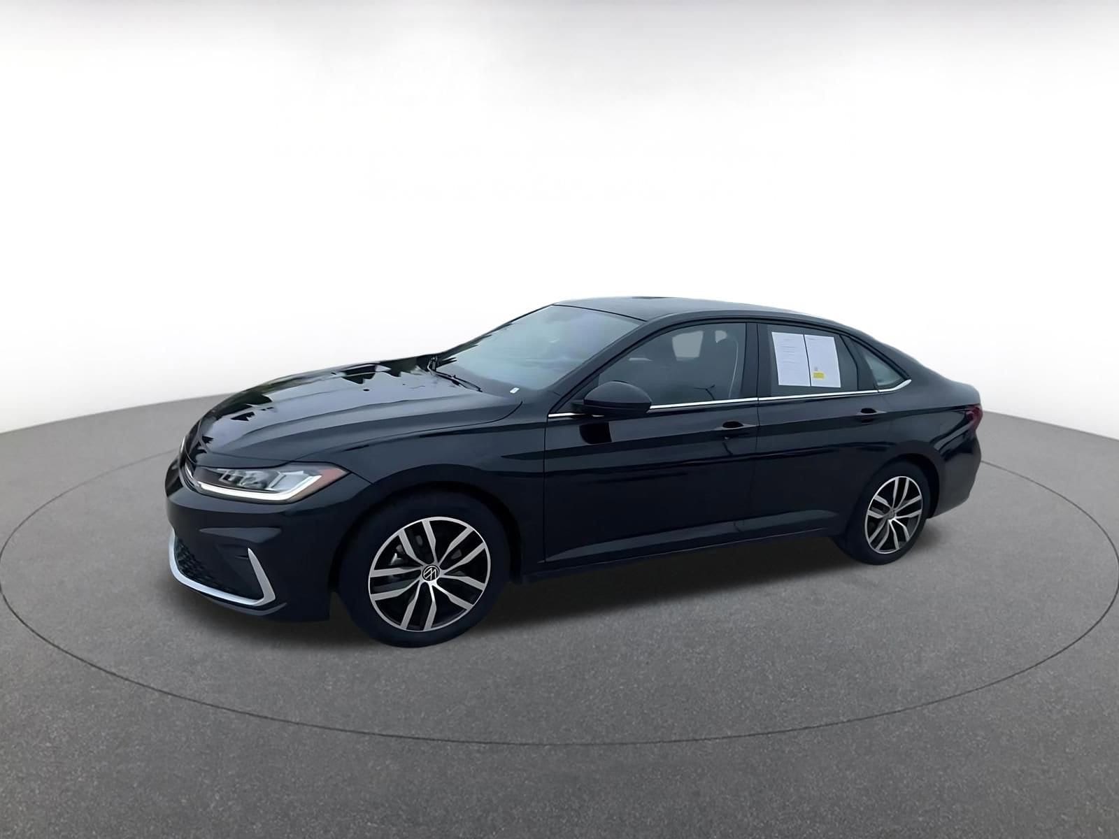 Thumbnail: 2025 Volkswagen Jetta - 8