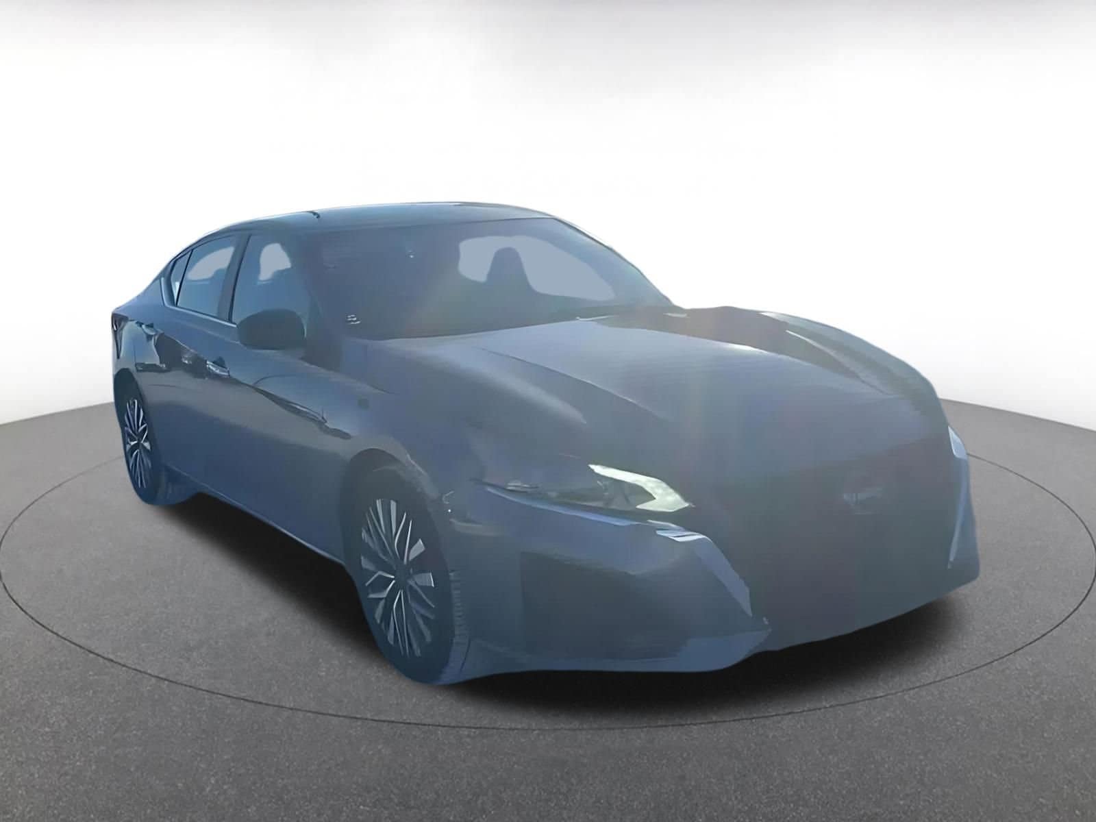 Thumbnail: 2025 Nissan Altima - 15