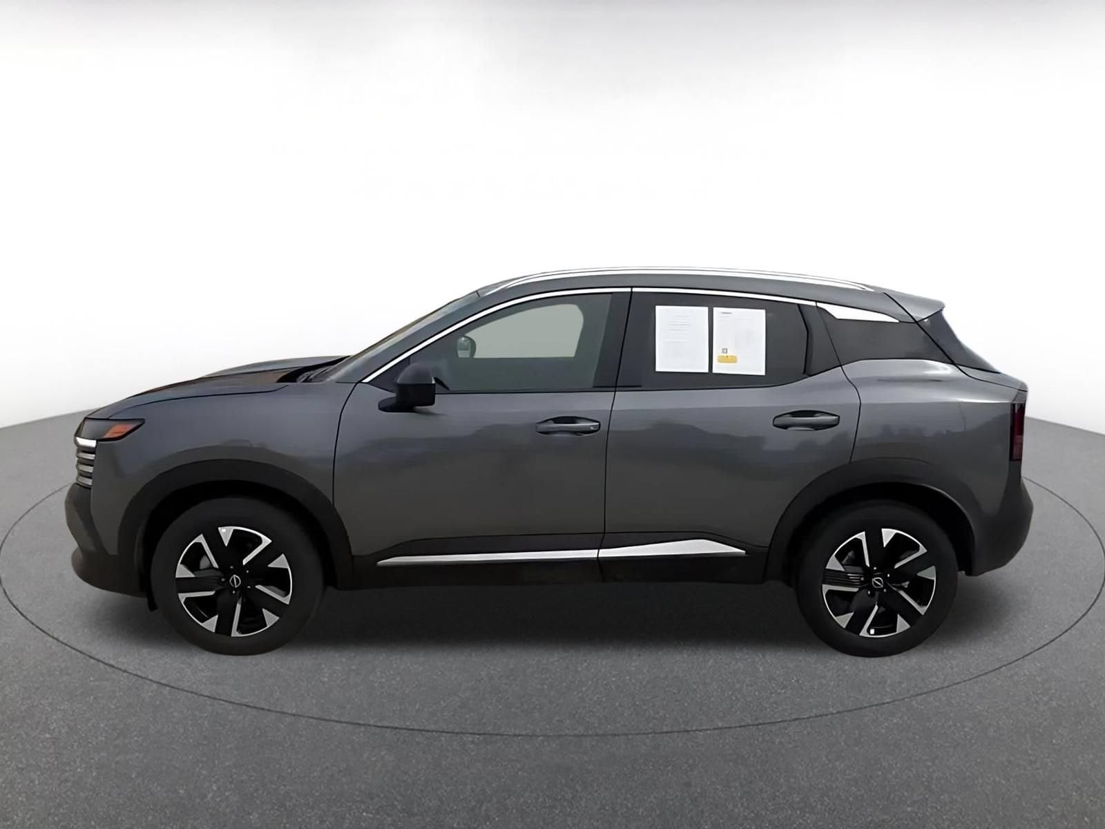 Thumbnail: 2026 Nissan Kicks - 9