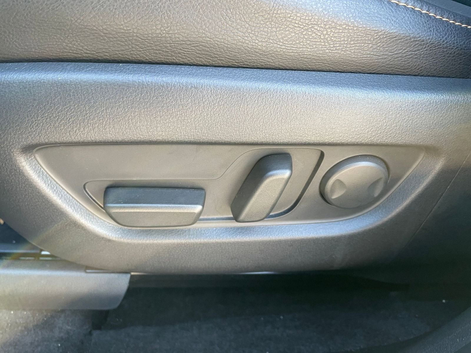 Thumbnail: 2025 Mazda CX-90 - 24