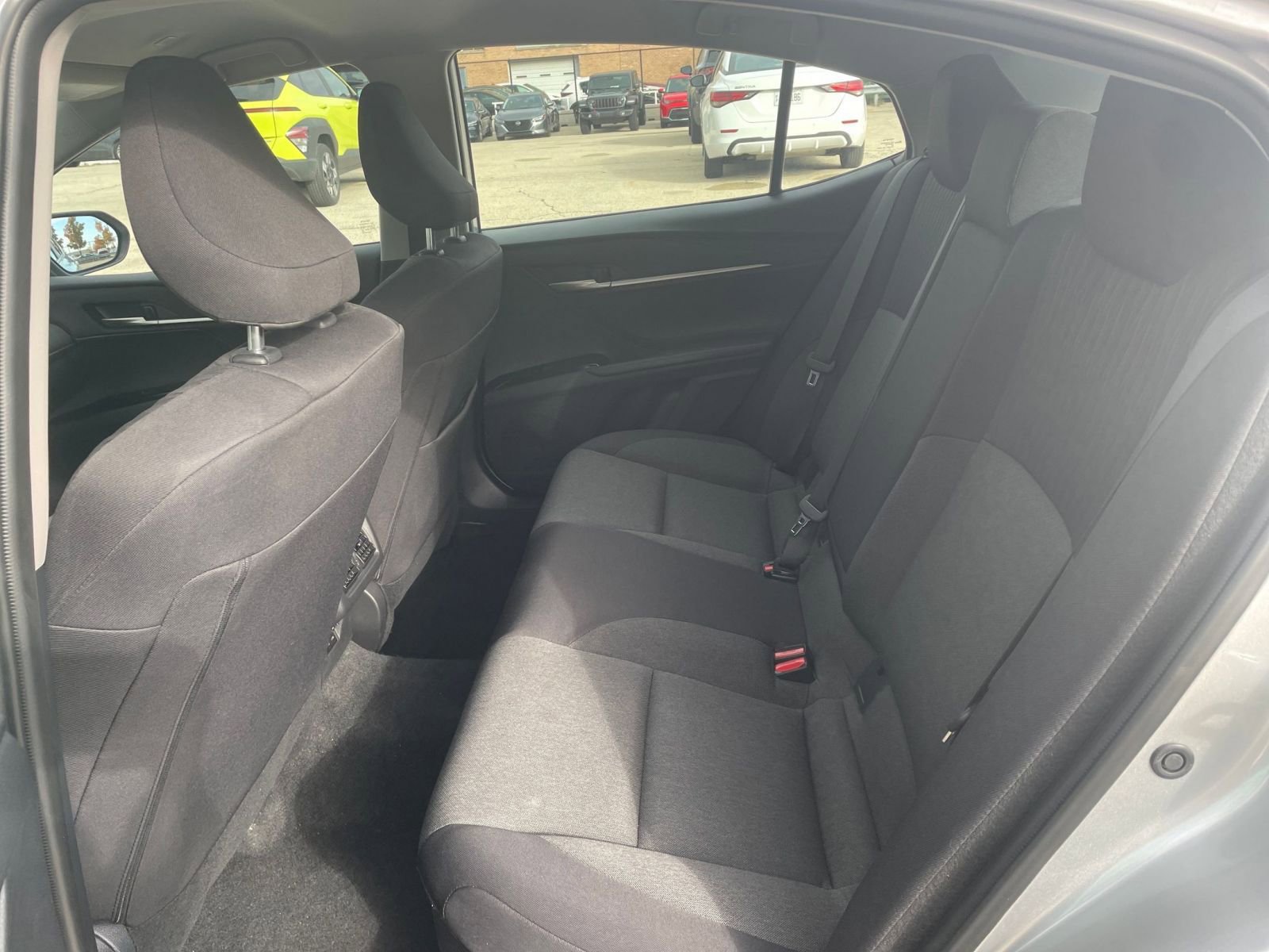 Thumbnail: 2025 Toyota Camry - 25