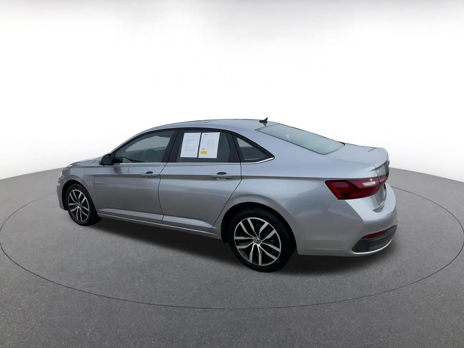 Thumbnail: 2025 Volkswagen Jetta - 11