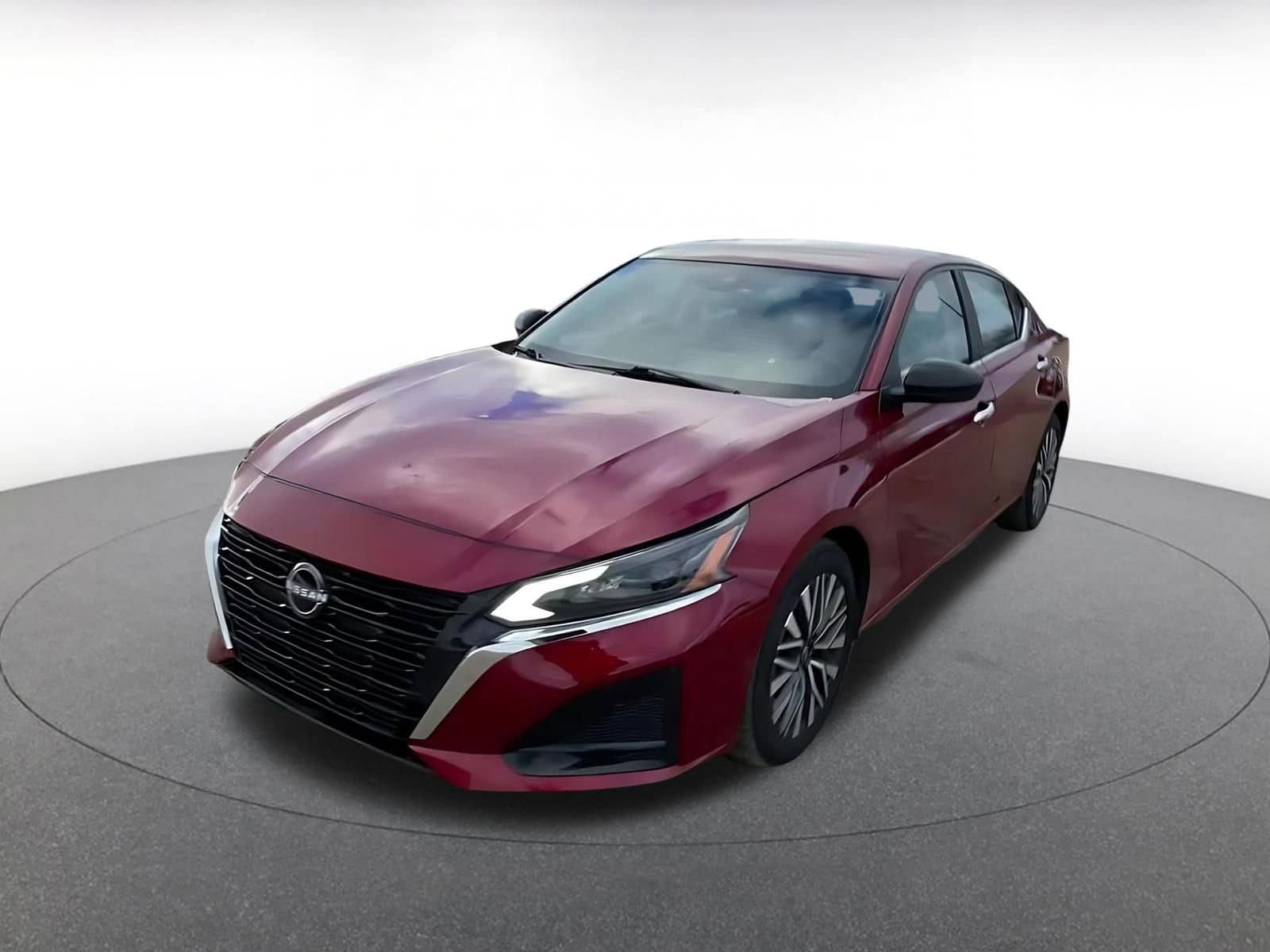 Thumbnail: 2025 Nissan Altima - 7