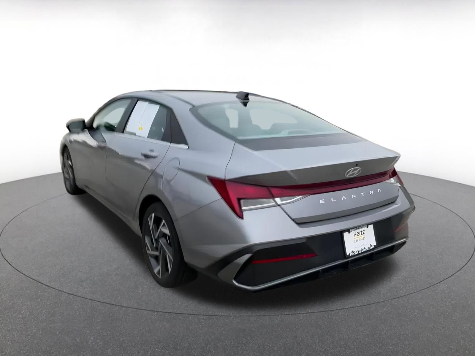 Thumbnail: 2025 Hyundai Elantra - 11