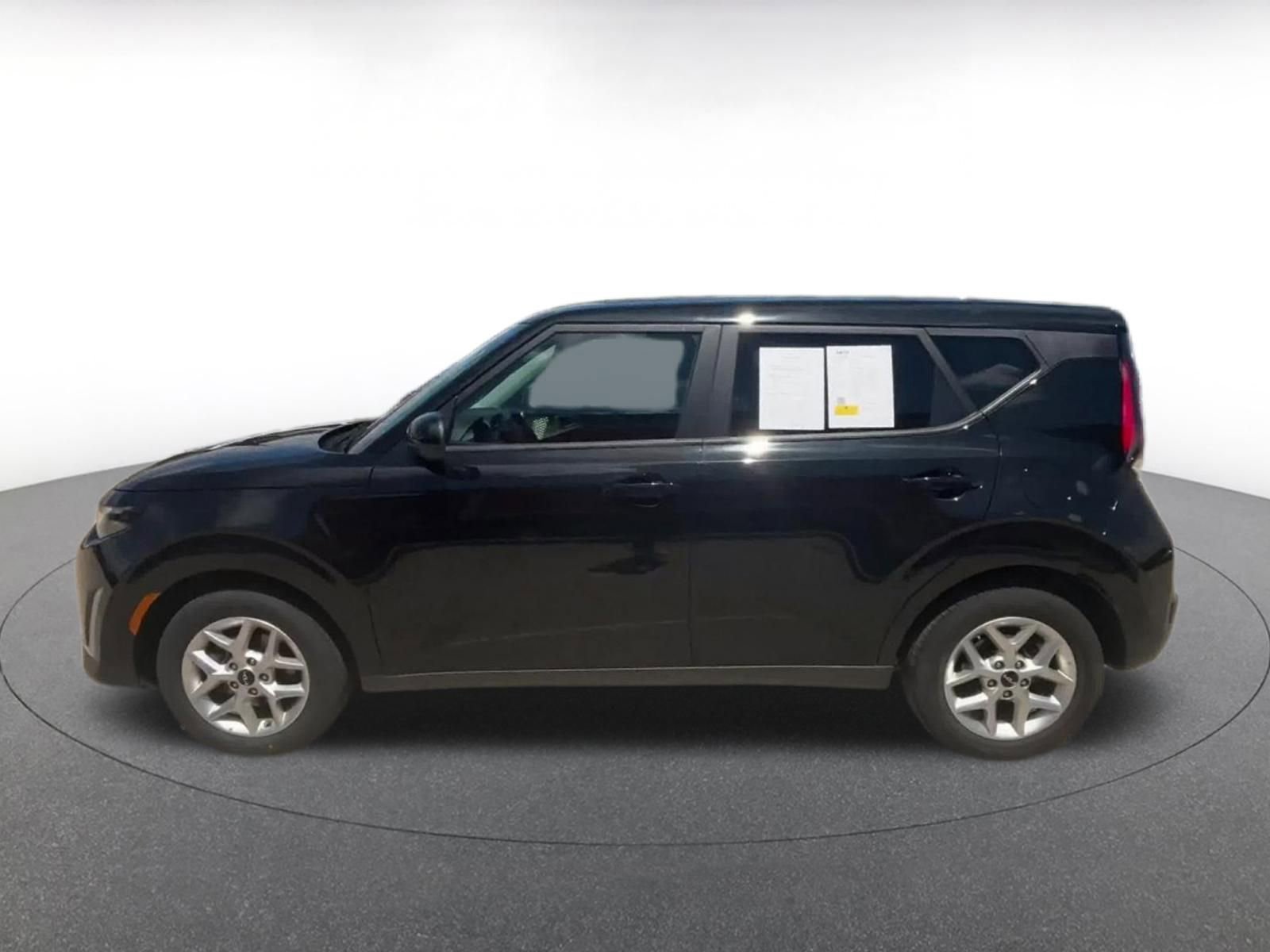 Thumbnail: 2025 Kia Soul - 9