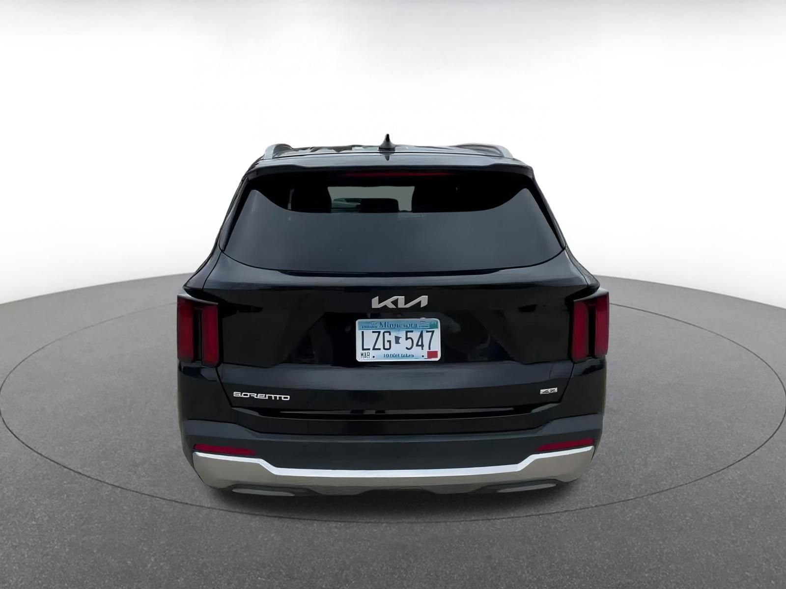 Thumbnail: 2024 Kia Sorento - 12