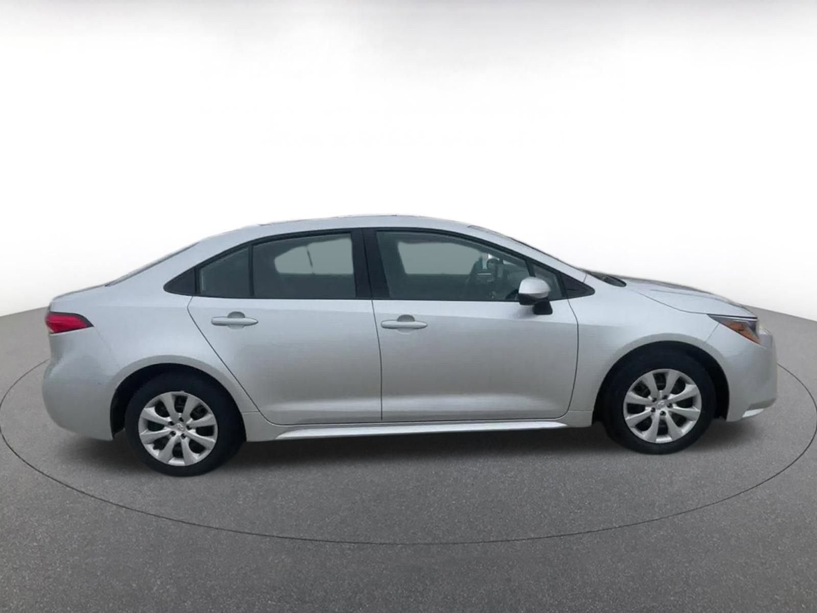 Thumbnail: 2025 Toyota Corolla - 16