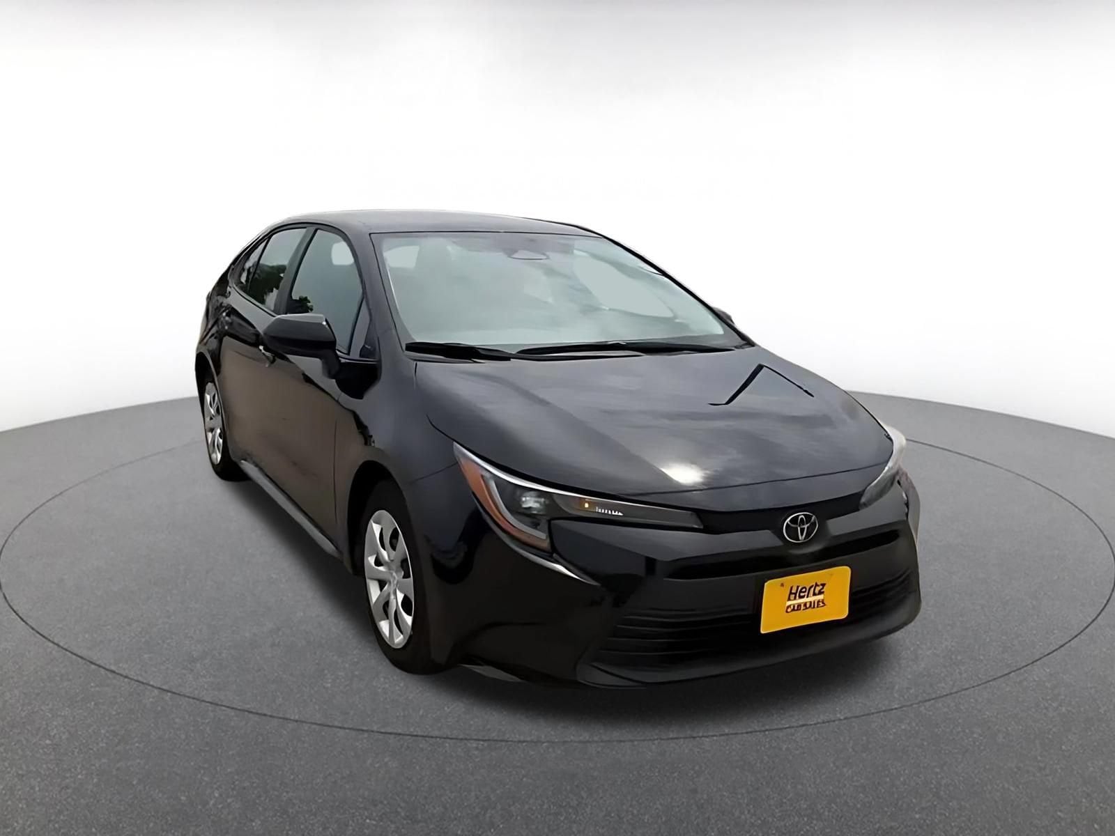 Thumbnail: 2025 Toyota Corolla - 3