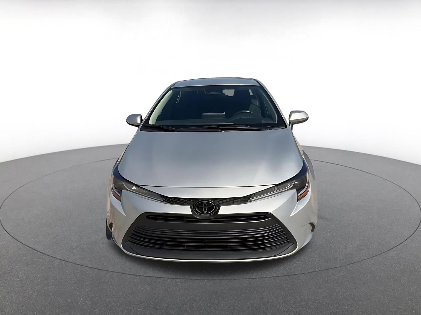 Thumbnail: 2025 Toyota Corolla - 4