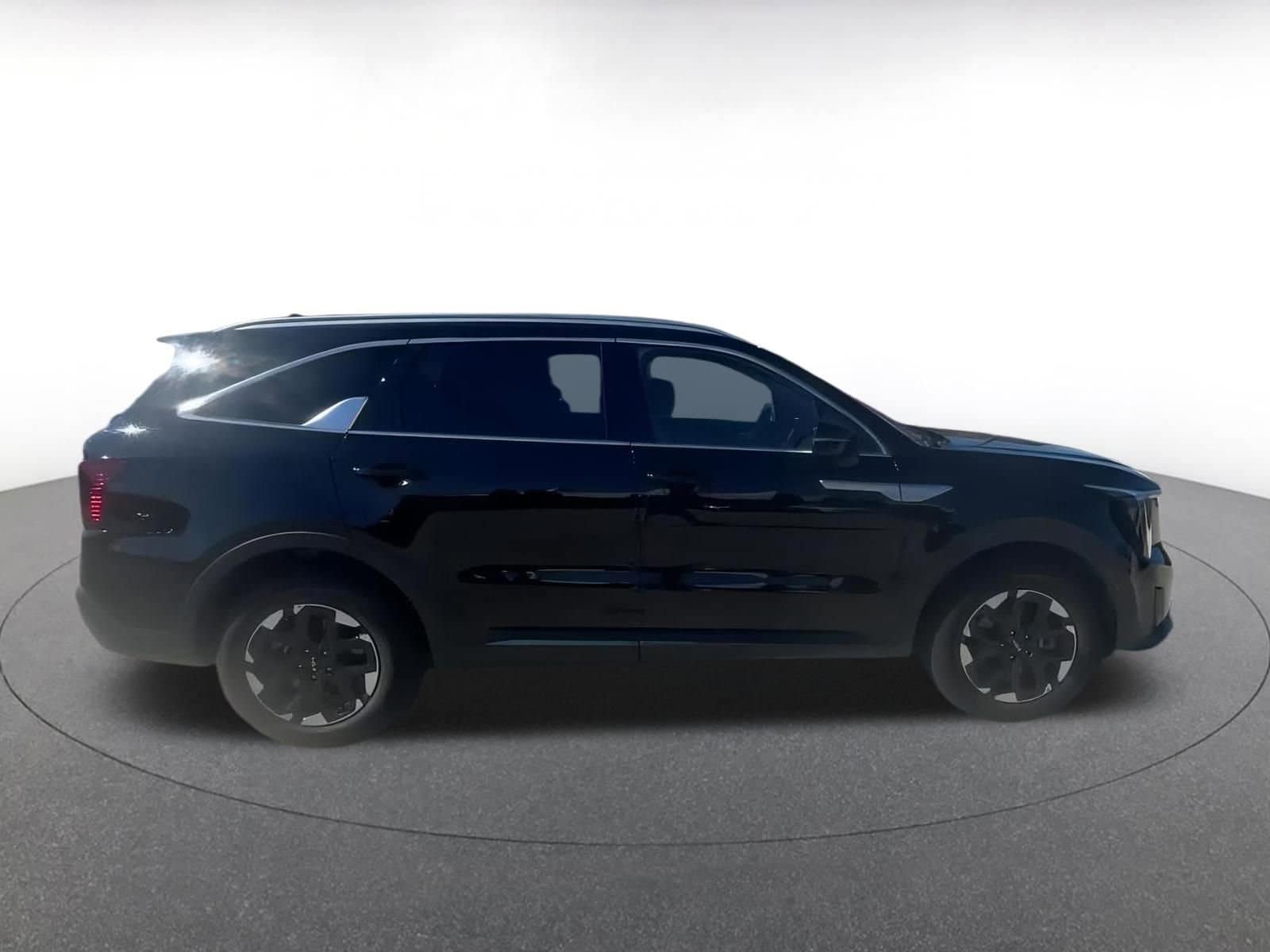 Thumbnail: 2024 Kia Sorento - 16