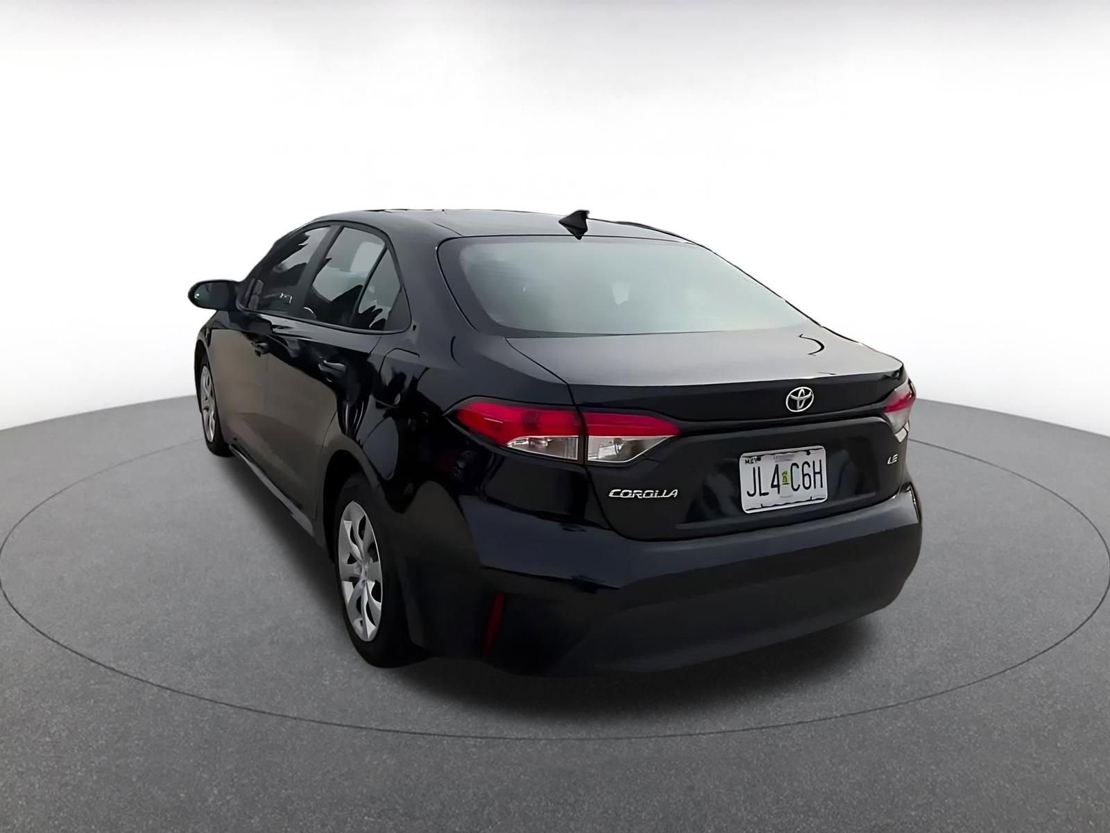 Thumbnail: 2025 Toyota Corolla - 11