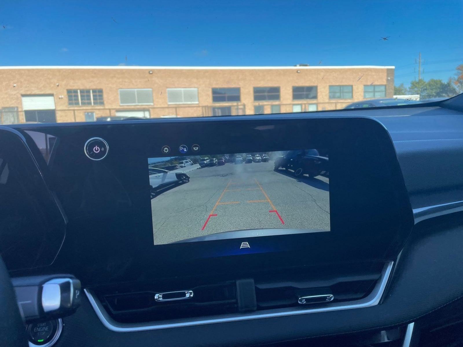 Thumbnail: 2025 Chevrolet Equinox - 17