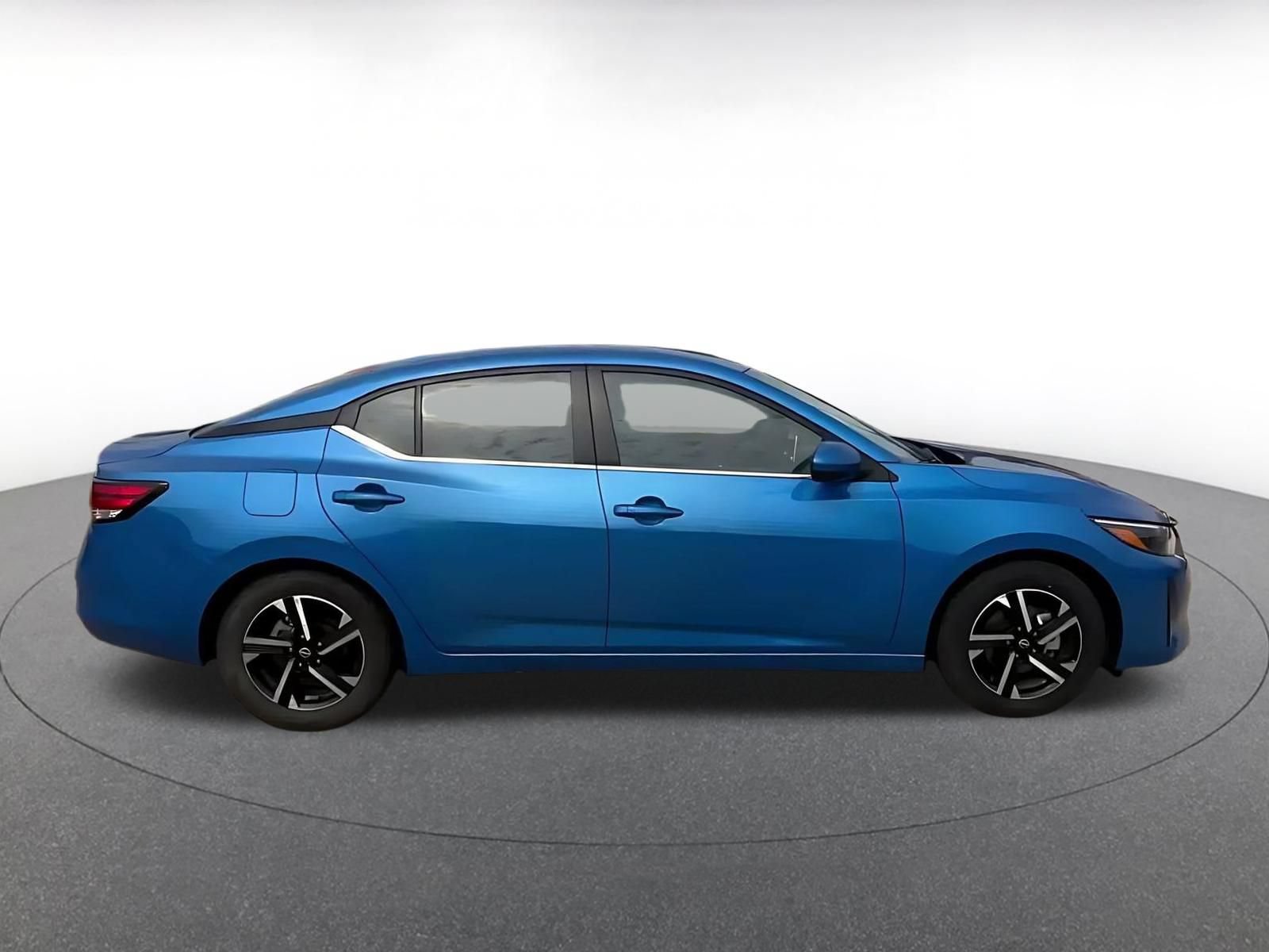 Thumbnail: 2025 Nissan Sentra - 15