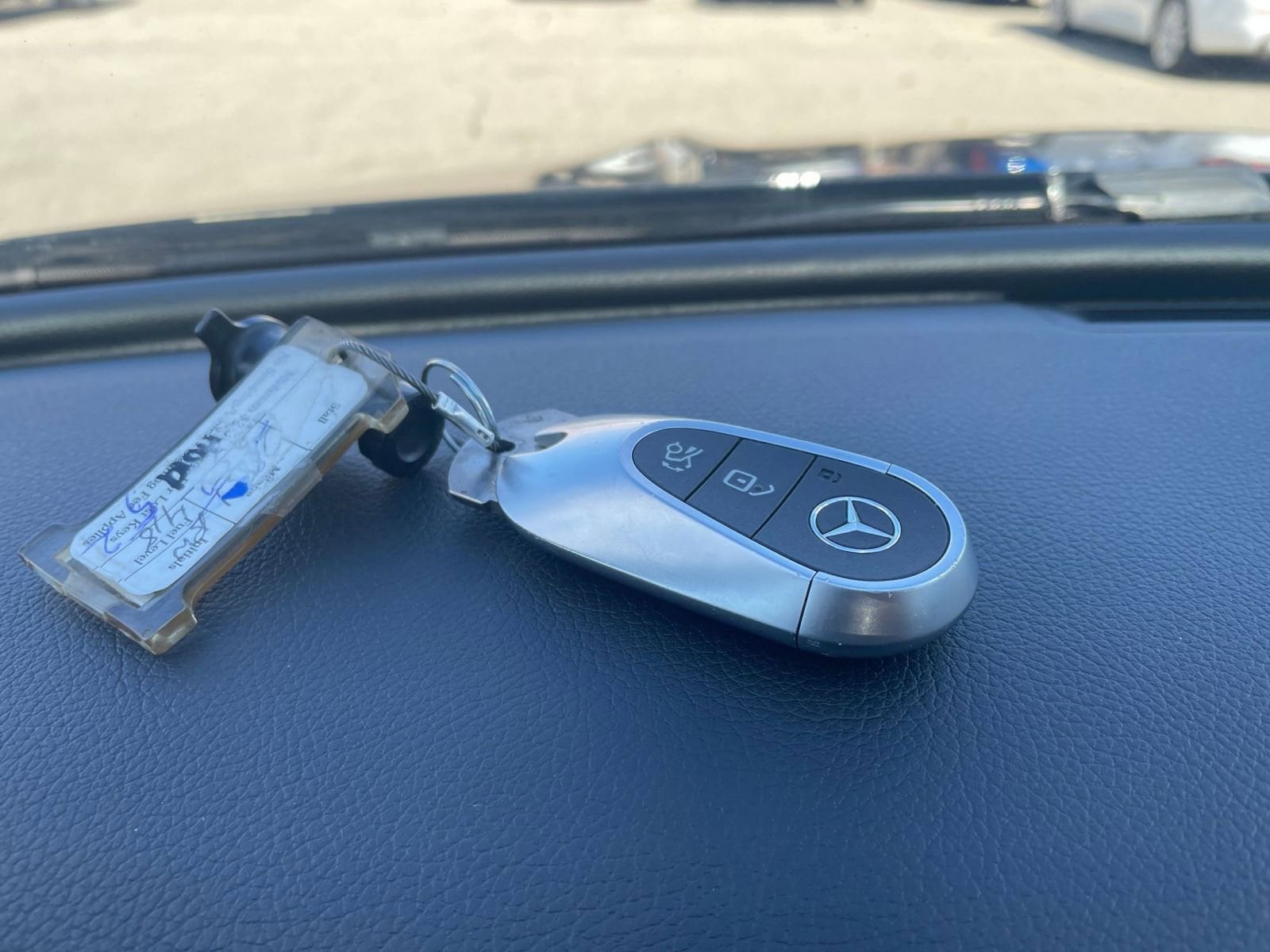 Thumbnail: 2024 Mercedes-Benz C-Class - 22