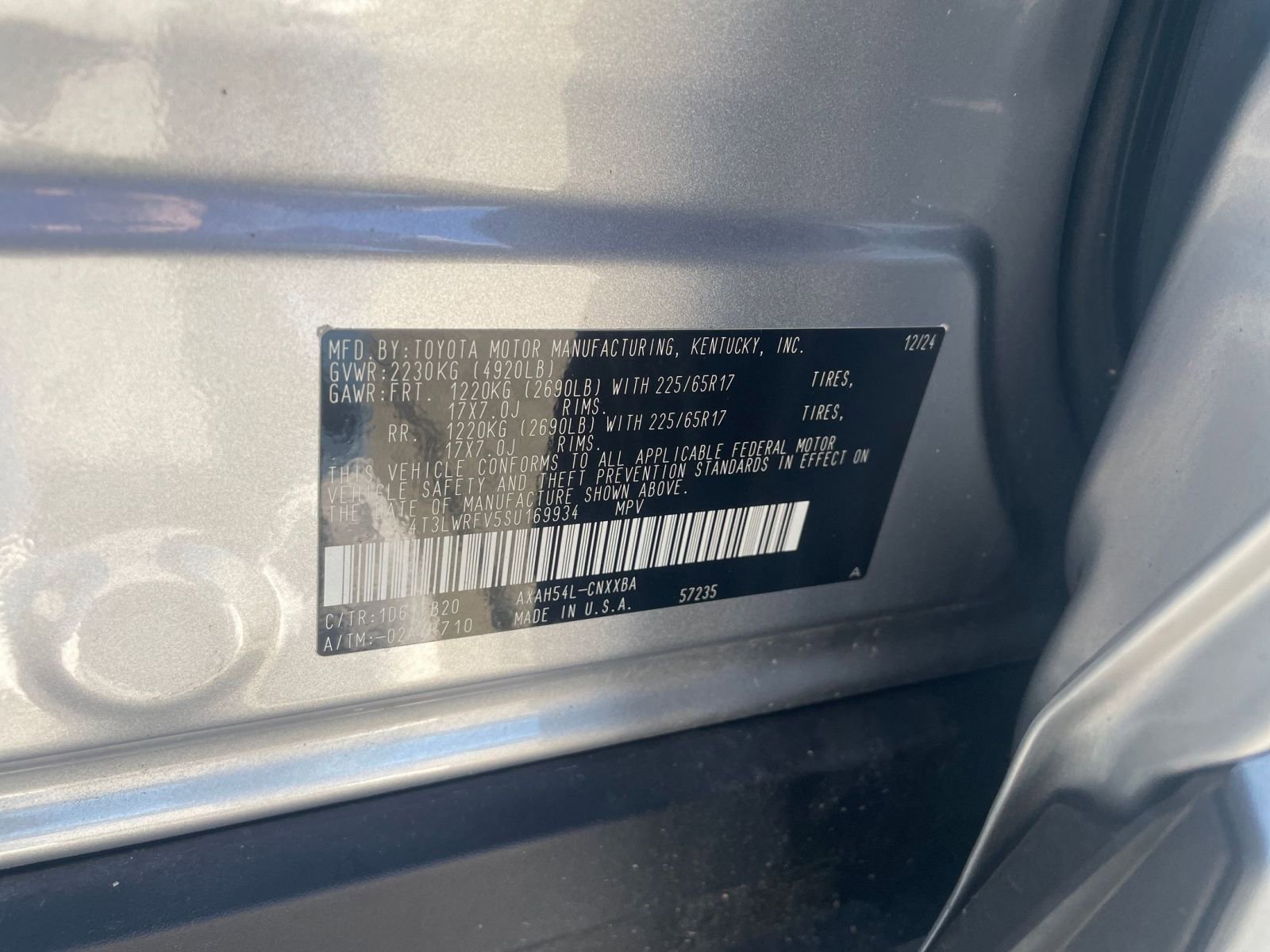 Thumbnail: 2025 Toyota RAV4 - 29