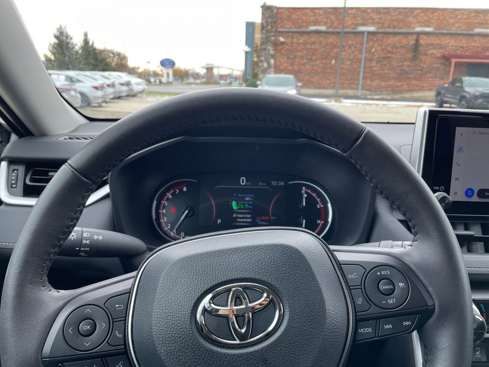 Thumbnail: 2025 Toyota RAV4 - 34