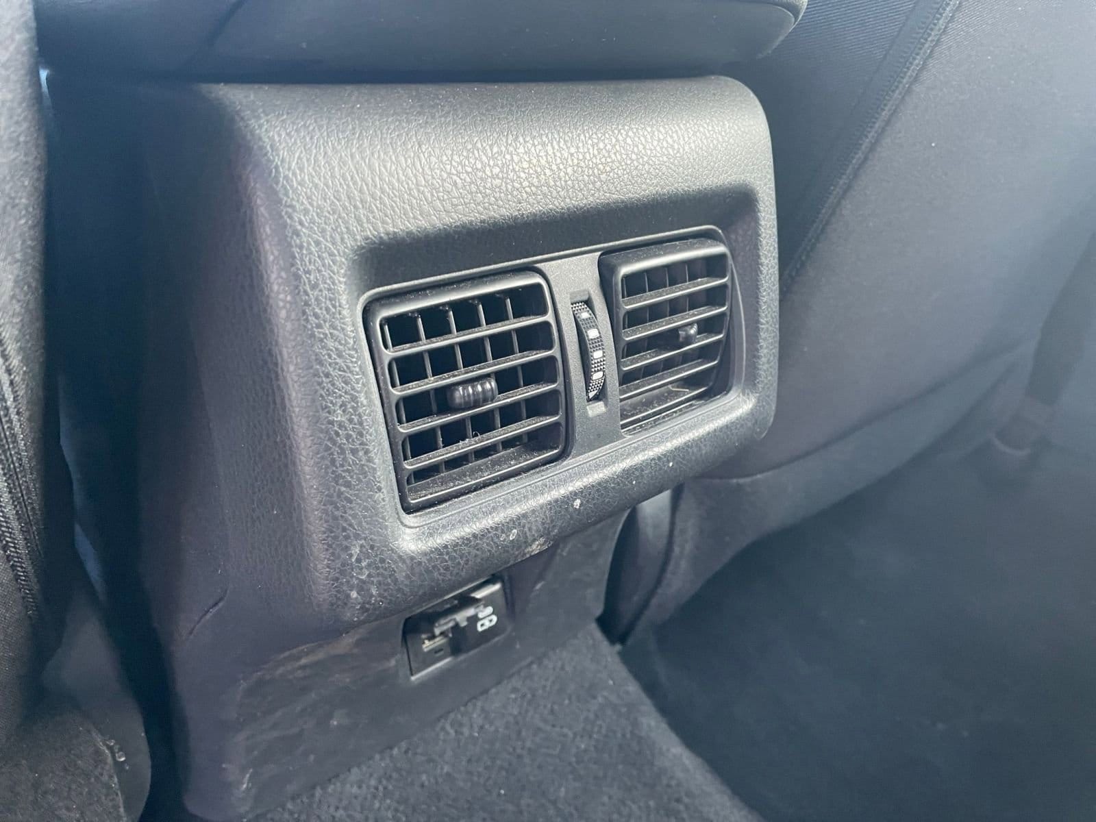 Thumbnail: 2025 Toyota Camry - 24