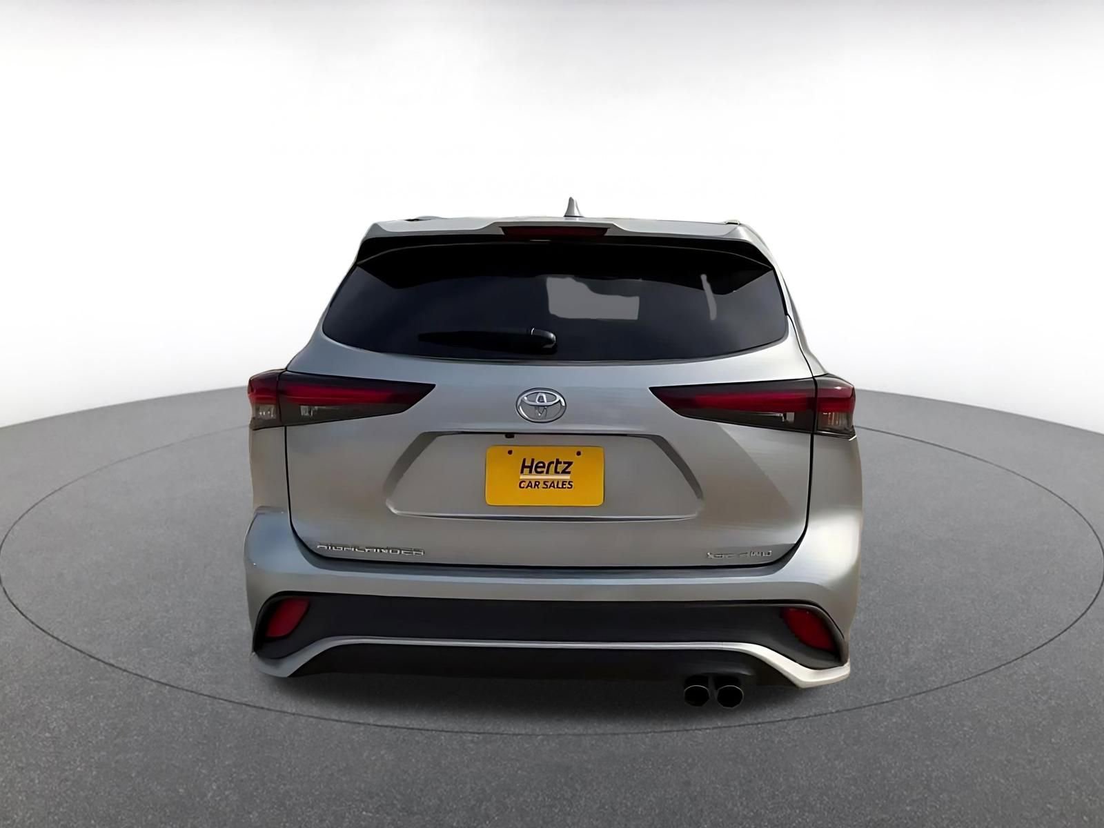 Thumbnail: 2025 Toyota Highlander - 12
