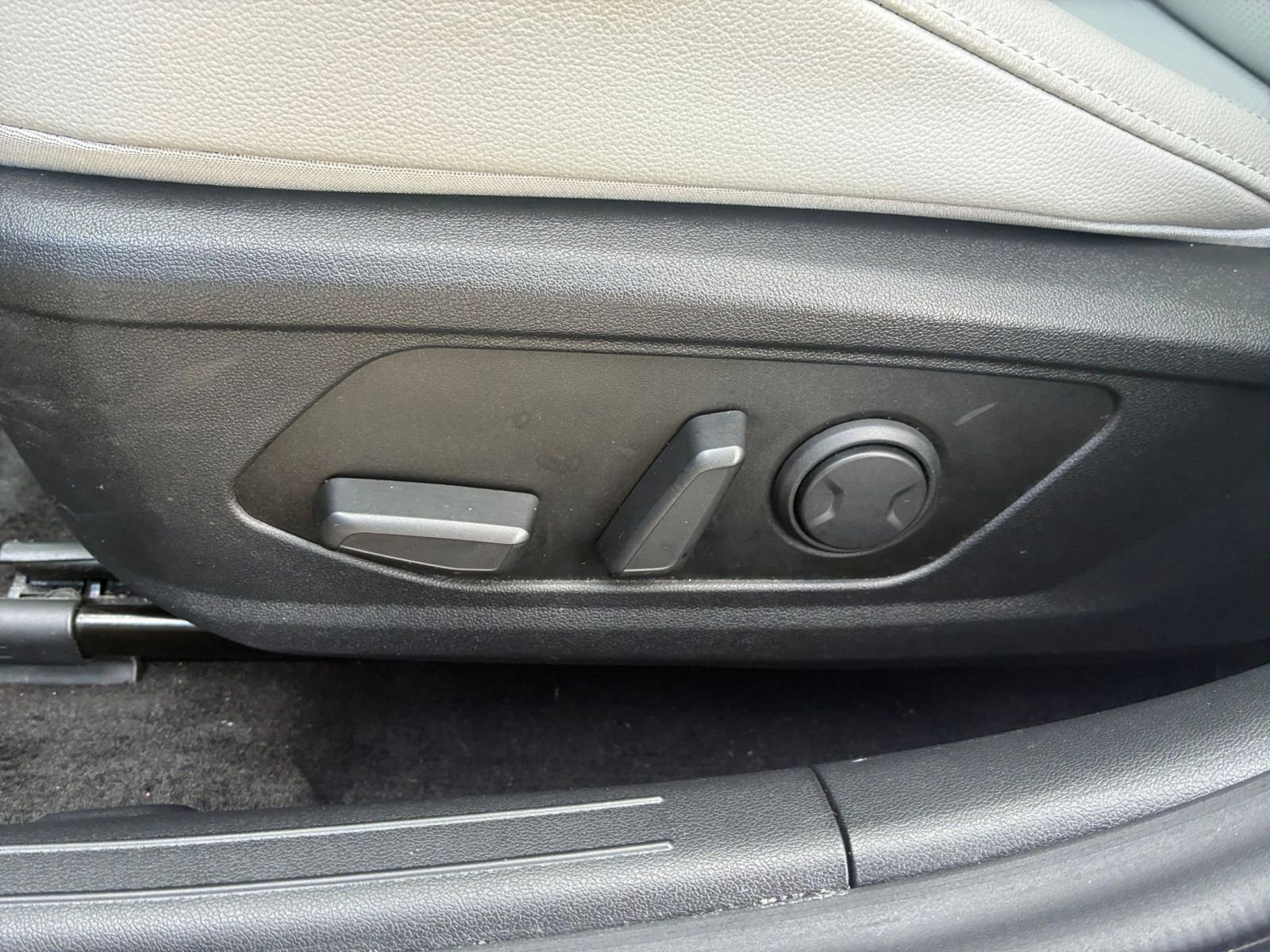 Thumbnail: 2025 Hyundai Elantra - 23