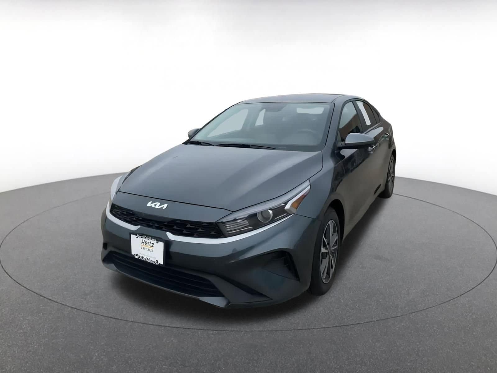 Thumbnail: 2024 Kia Forte - 7