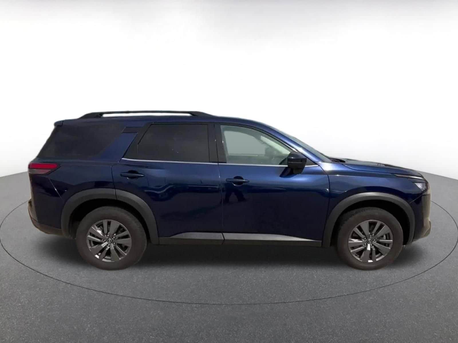 Thumbnail: 2025 Nissan Pathfinder - 16