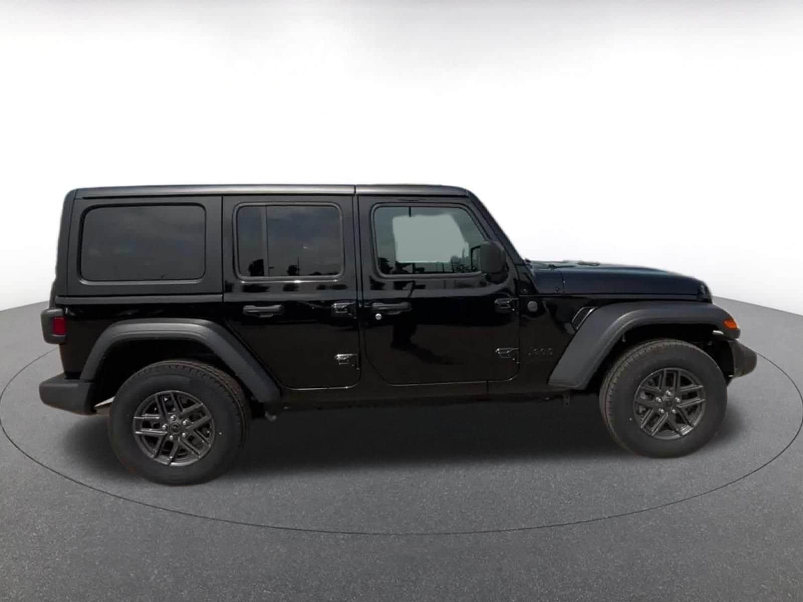 Thumbnail: 2025 Jeep Wrangler - 13